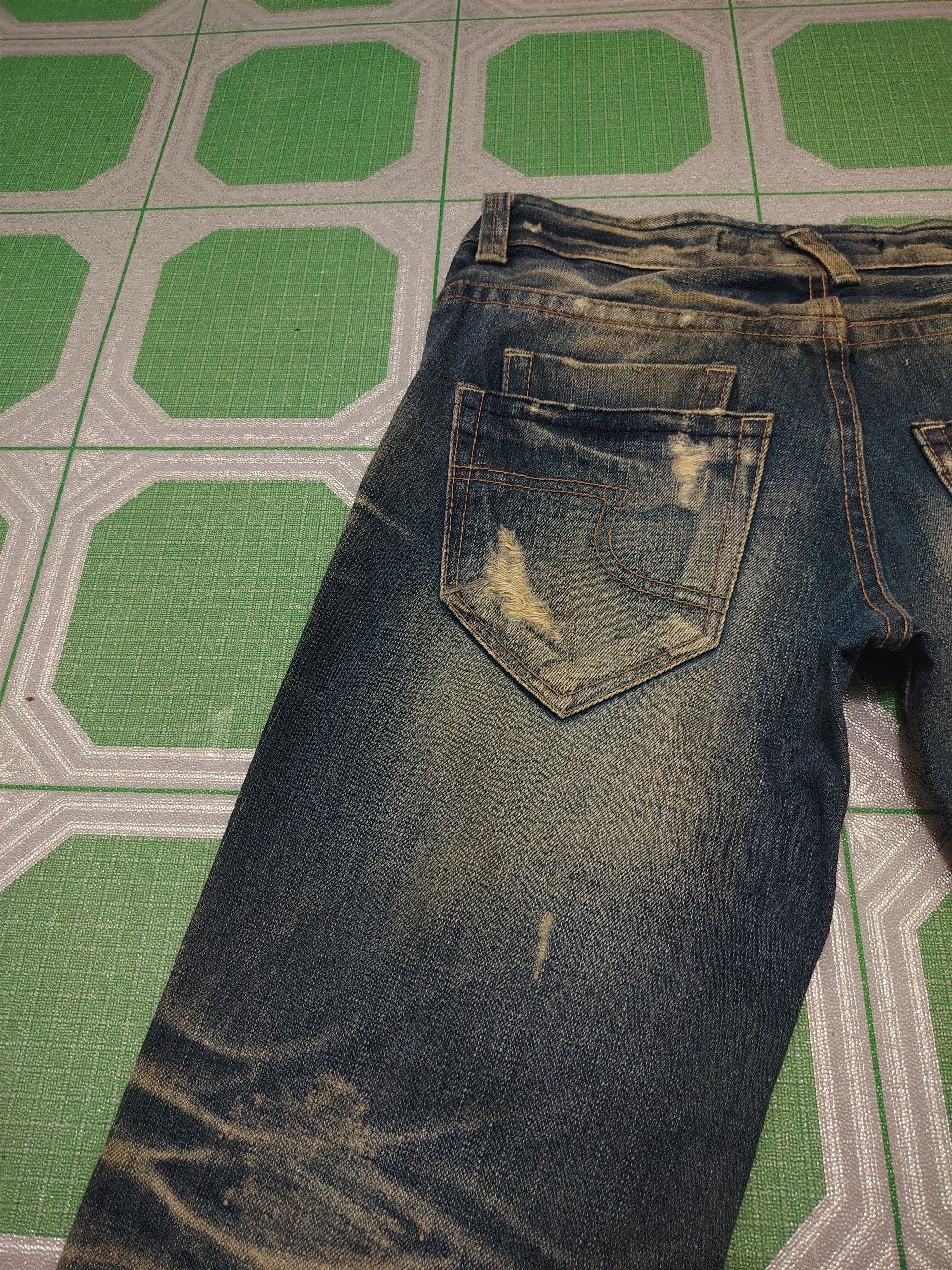 If Six Was Nine Distressed Thrashed The Blue Skin Studded Jeans Size US 30 / EU 46 - 17 Thumbnail