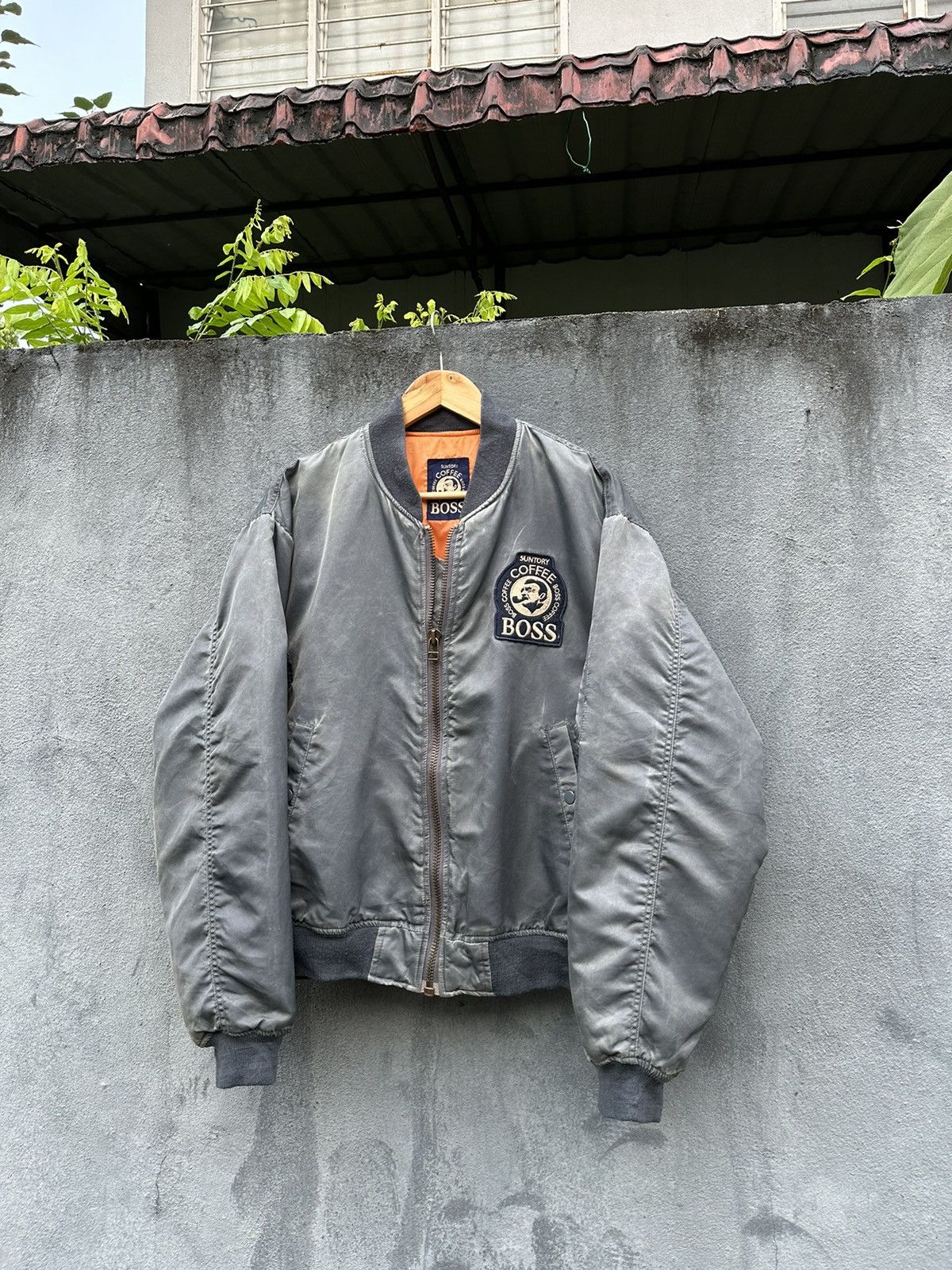 Vintage 👹Vintage Faded MA-1 Suntory Boss Coffee Bomber Jacket Size US L / EU 52-54 / 3 - 2 Thumbnail