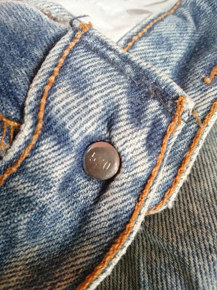 Levi's × Vintage 90s Vintage Levis 501 Made In USA Distressed Jeans 31x29 Size US 31 - 9 Thumbnail
