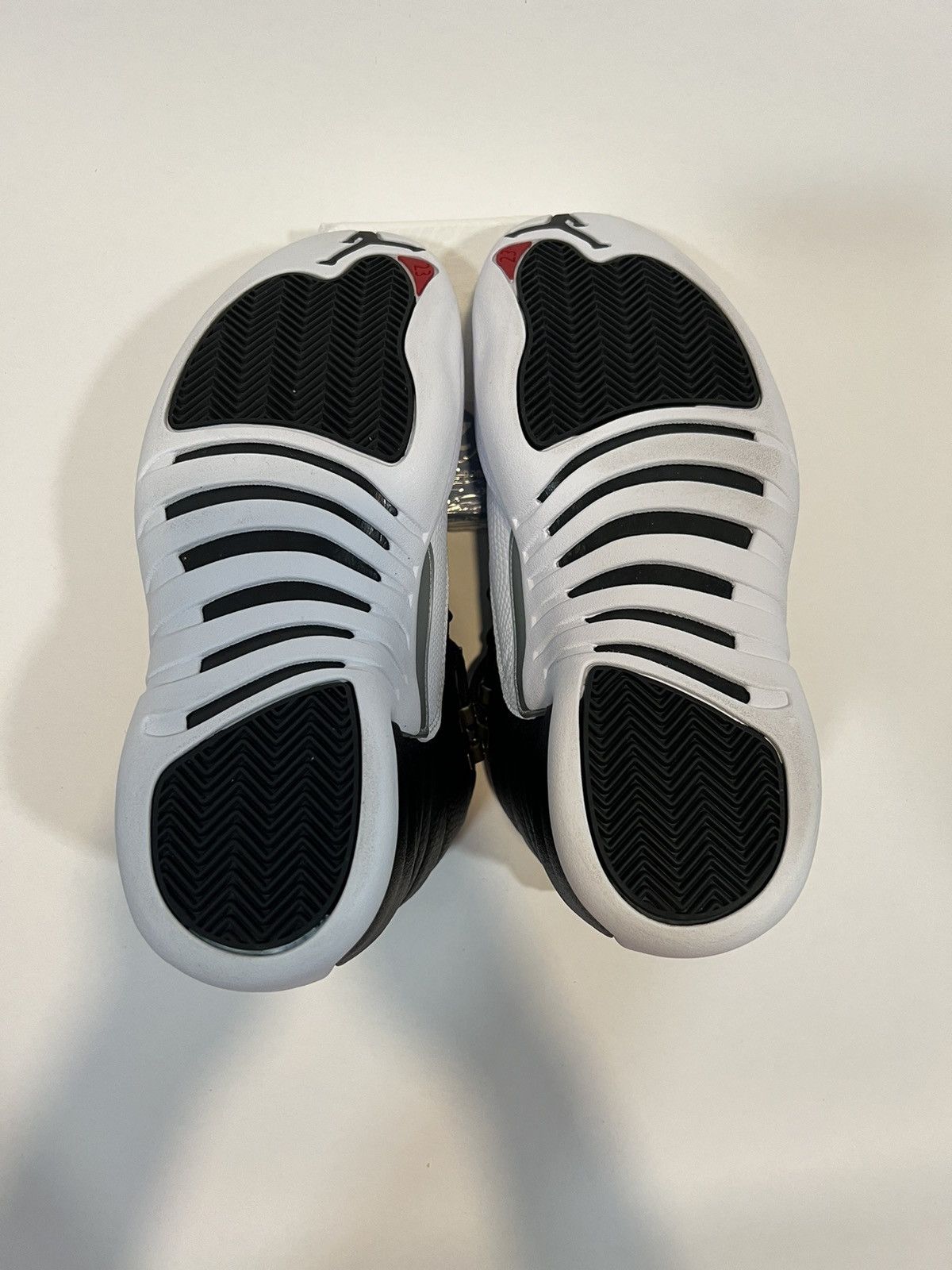 Jordan Brand Jordan 12 Retro Playoffs Size US 8 / EU 41 - 5 Thumbnail
