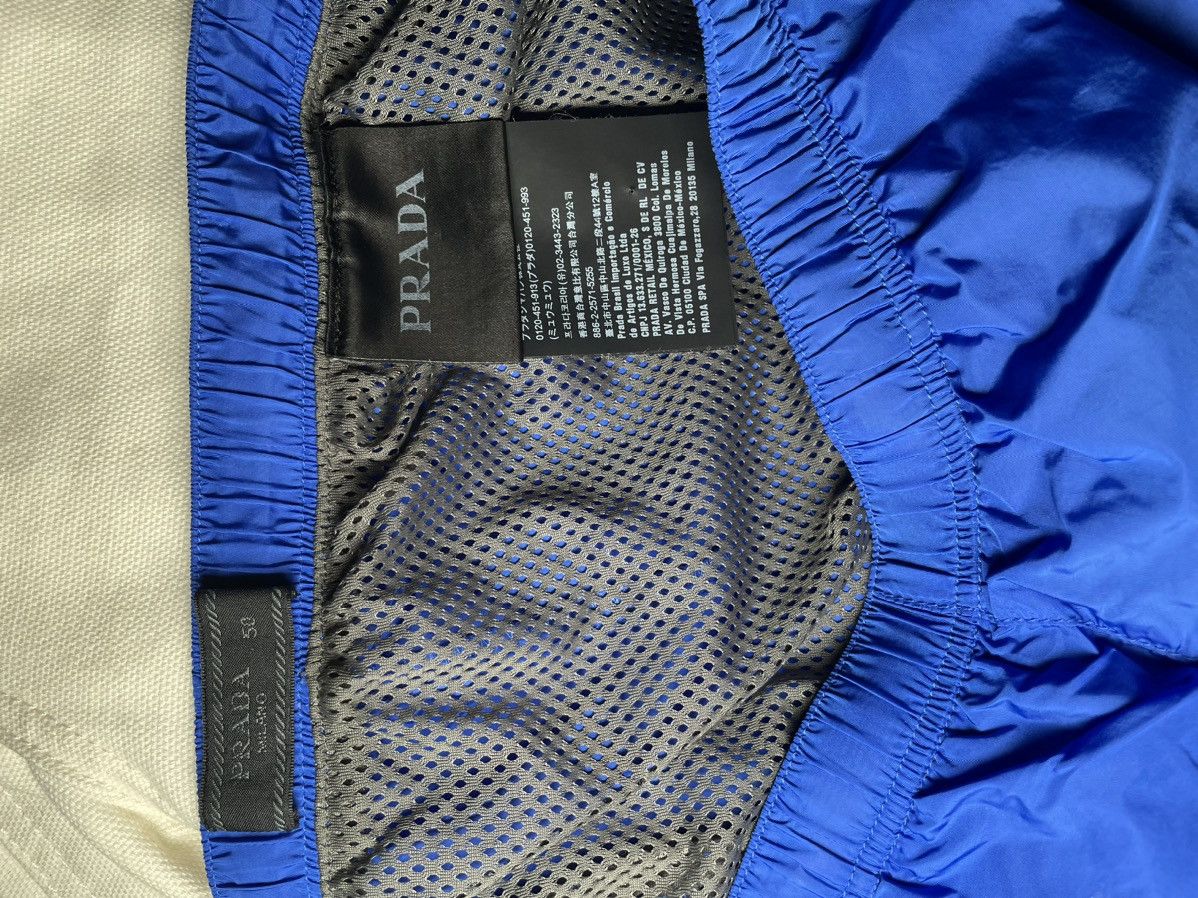 Prada Prada Triangle Emblem Nylon Shorts Size US 34 / EU 50 - 7 Thumbnail