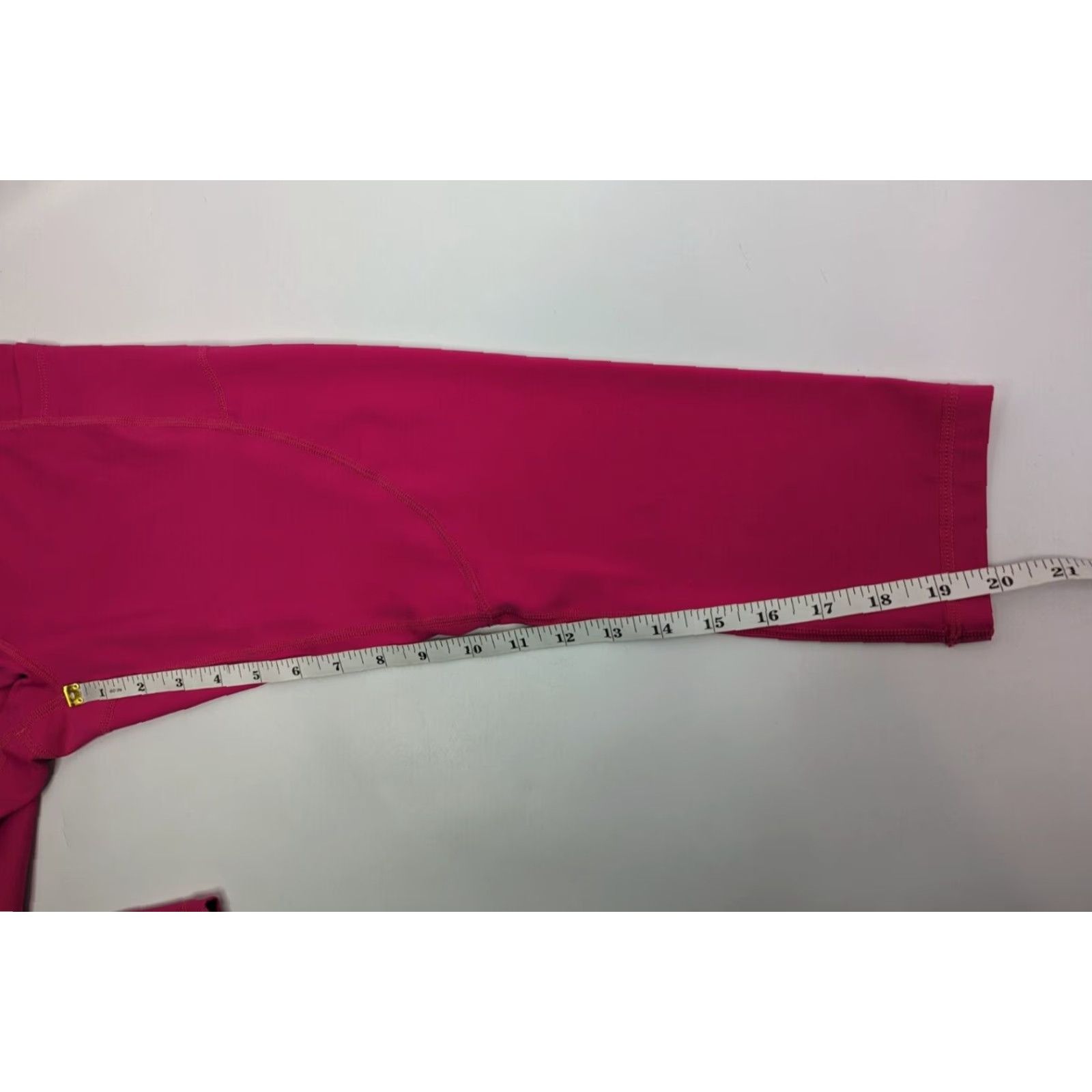 Pinko ZYIA Active Light n Tight Capri 20” Size 6-8 Pink Hot Pink Women's Capri Leggings Skinny 20” Length CrossFit Yoga Running Gym & Training Size ONE SIZE - 5 Thumbnail