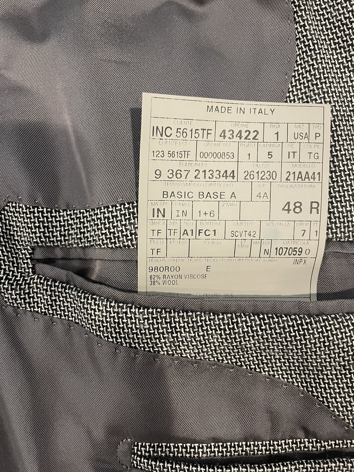 Tom Ford Grey Two Piece Tom Ford Suit Size 48R - 7 Thumbnail