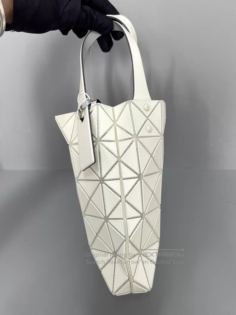 Issey Miyake Issey Miyake White Handbag Size ONE SIZE - 4 Thumbnail