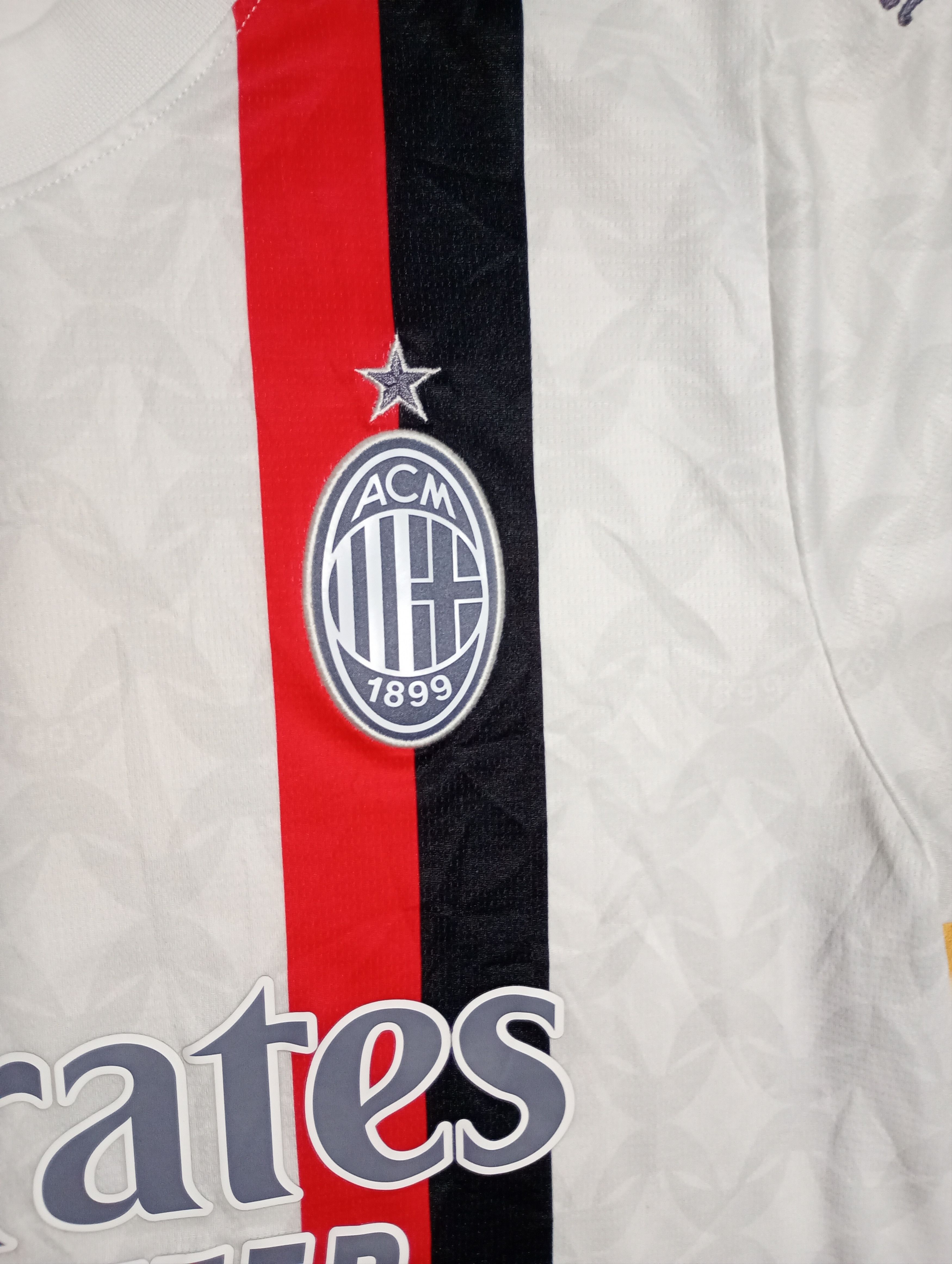 Puma Puma AC Milan Away Jersey 2023-2024 Size US M / EU 48-50 / 2 - 9 Thumbnail