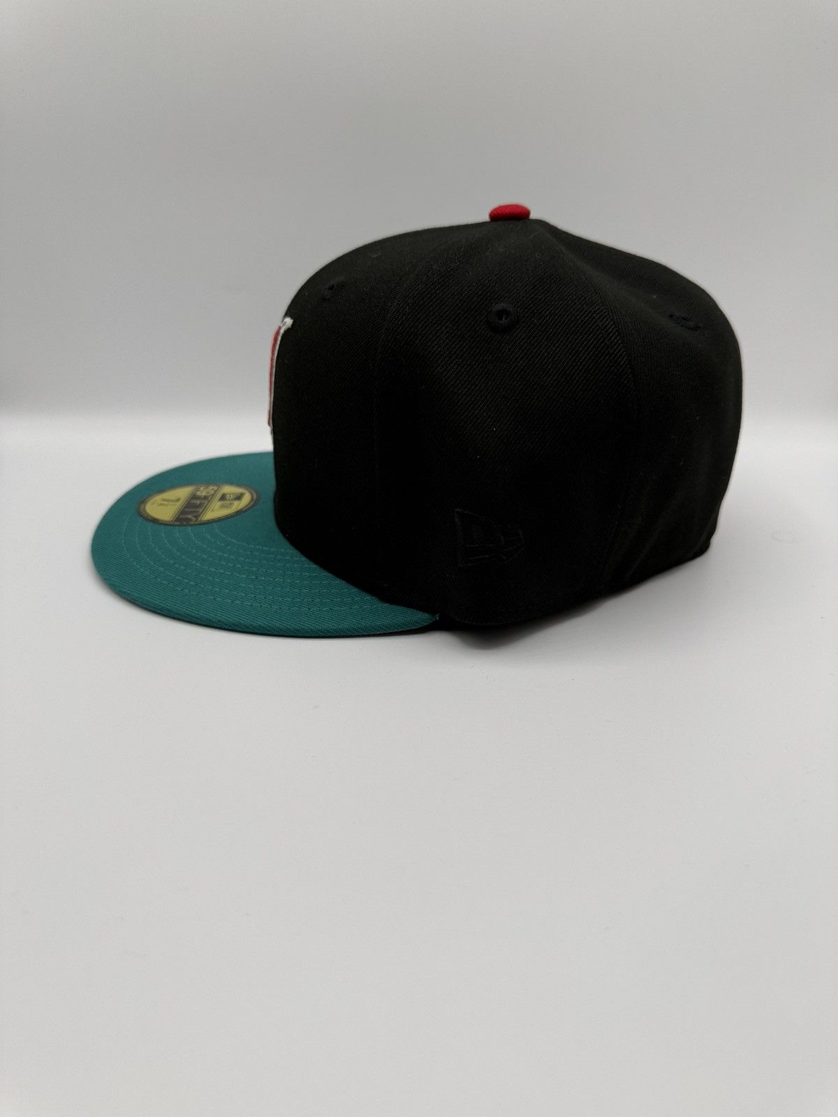 New Era Cleveland Indians New Era 59FIFTY Fitted – Size 7 1/4 Size ONE SIZE - 5 Thumbnail