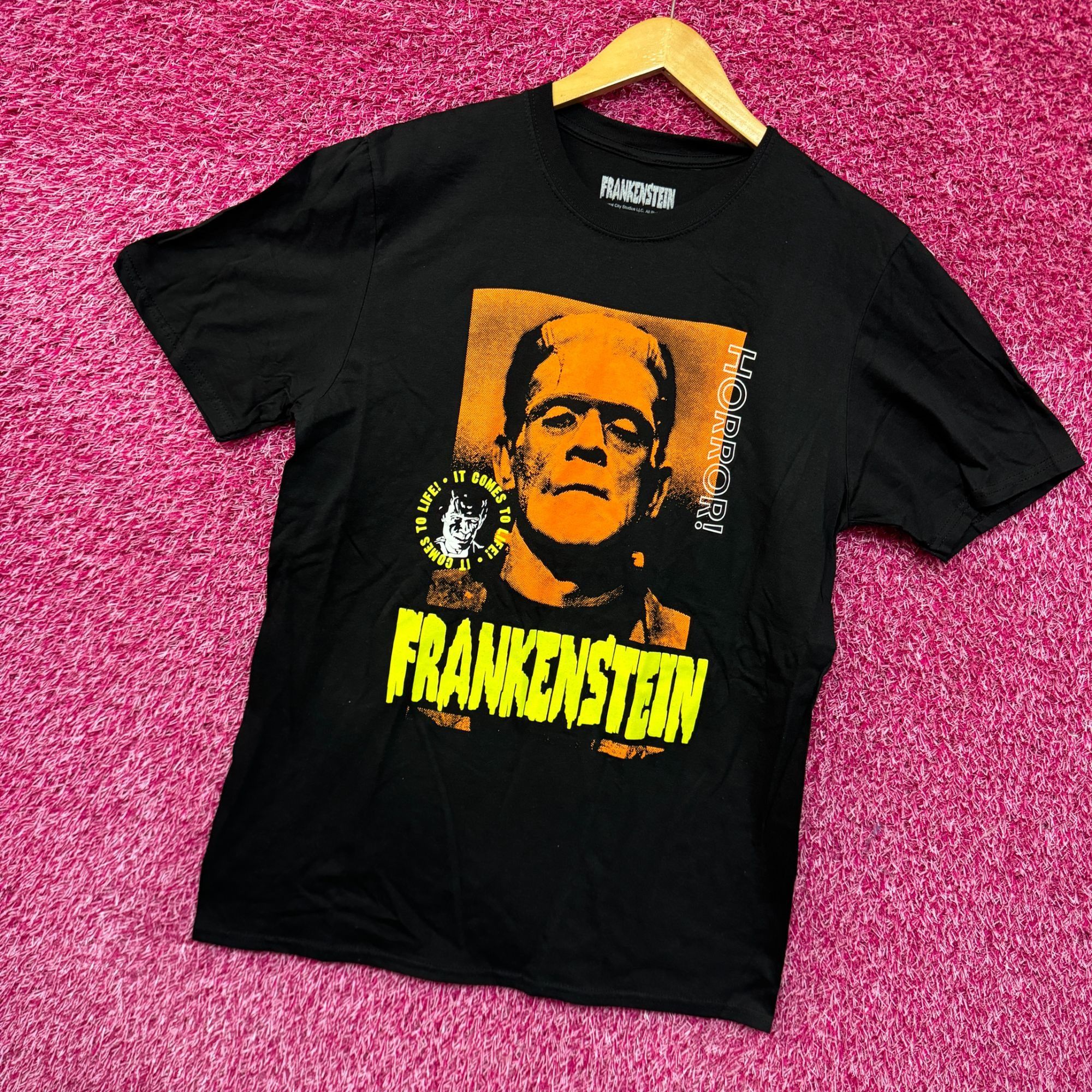 Other Frankenstein Its Alive Universal Monster Horror Movie Tee M Size US M / EU 48-50 / 2 - 3 Thumbnail