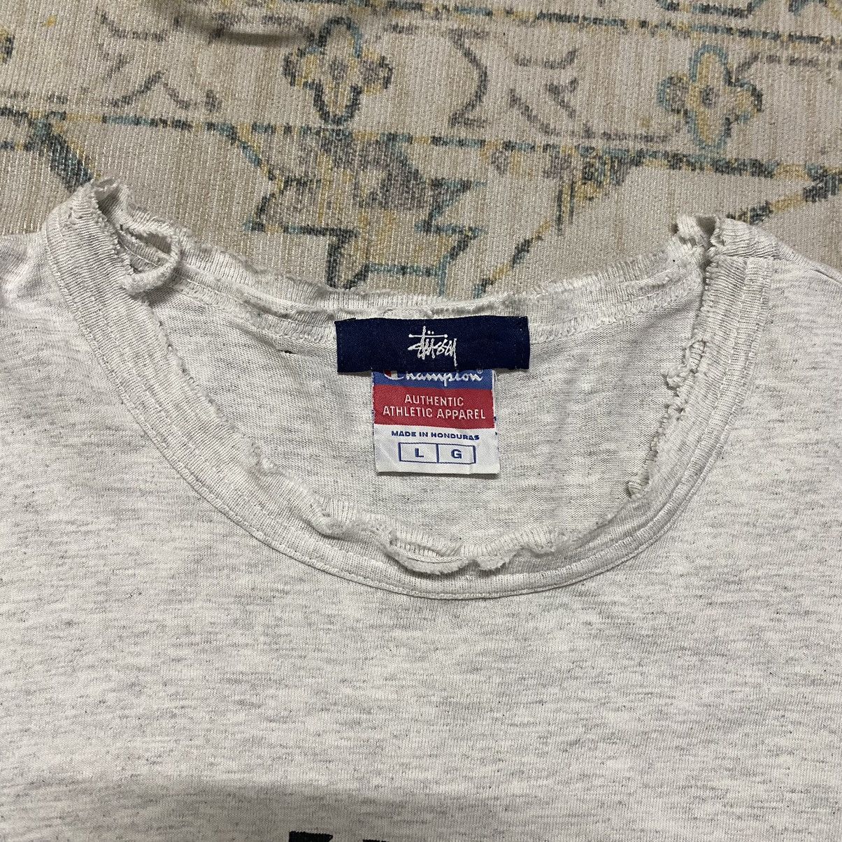 Stussy Vintage Stussy x Champion Distressed Shirt Size US L / EU 52-54 / 3 - 15 Thumbnail