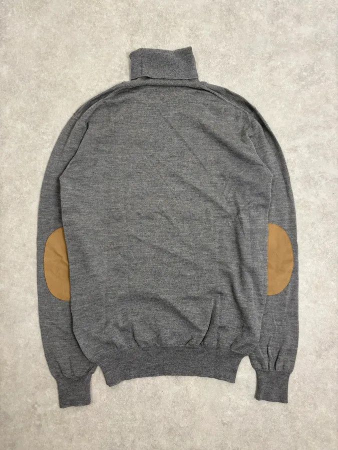 Miu Miu 2000s Miu Miu Grey Classy Wool Minimalist Turtleneck Sweater Size US S / EU 44-46 / 1 - 7 Thumbnail