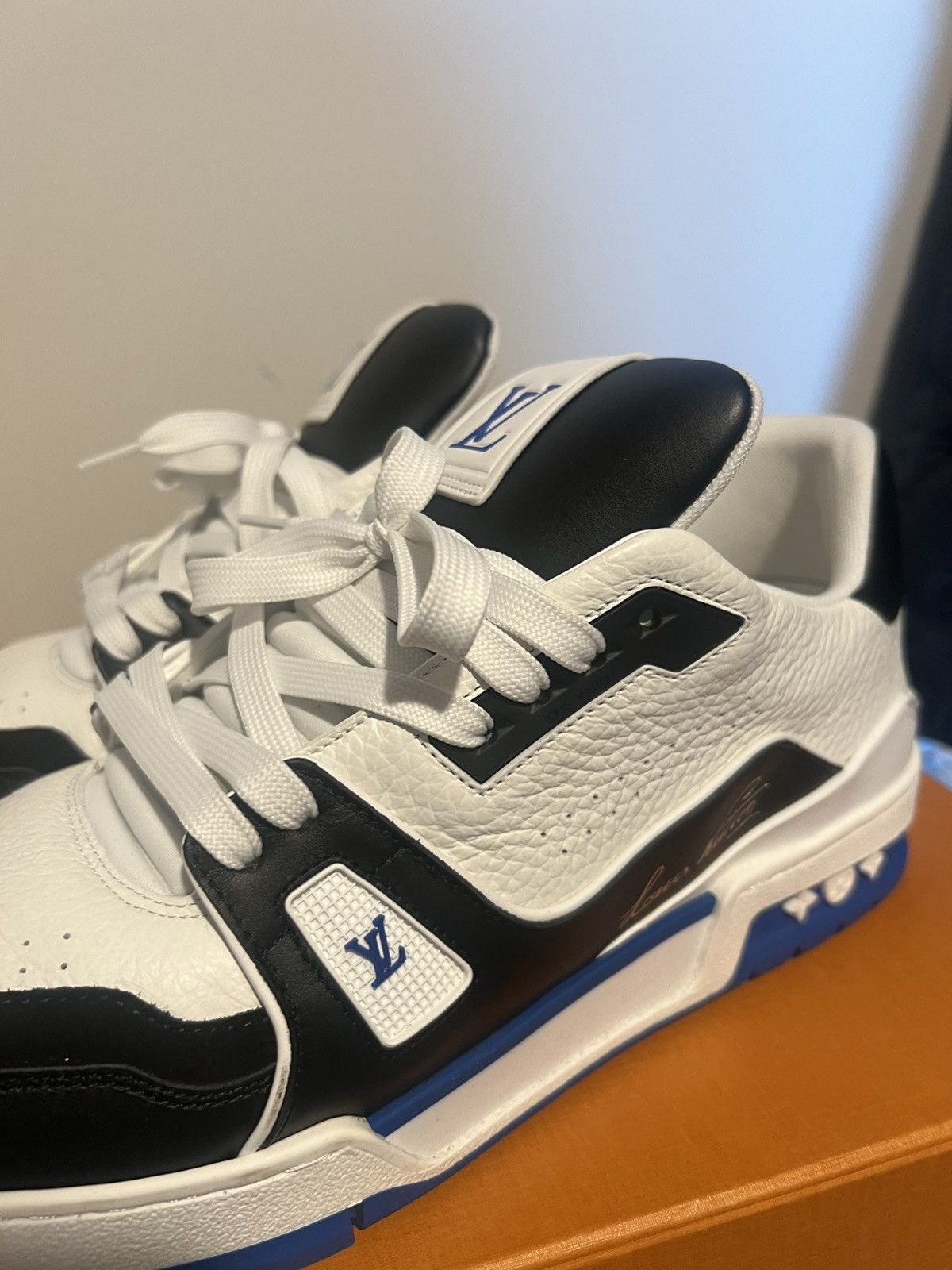 Louis Vuitton Louis Vuitton Trainer Size US 12 / EU 45 - 3 Thumbnail
