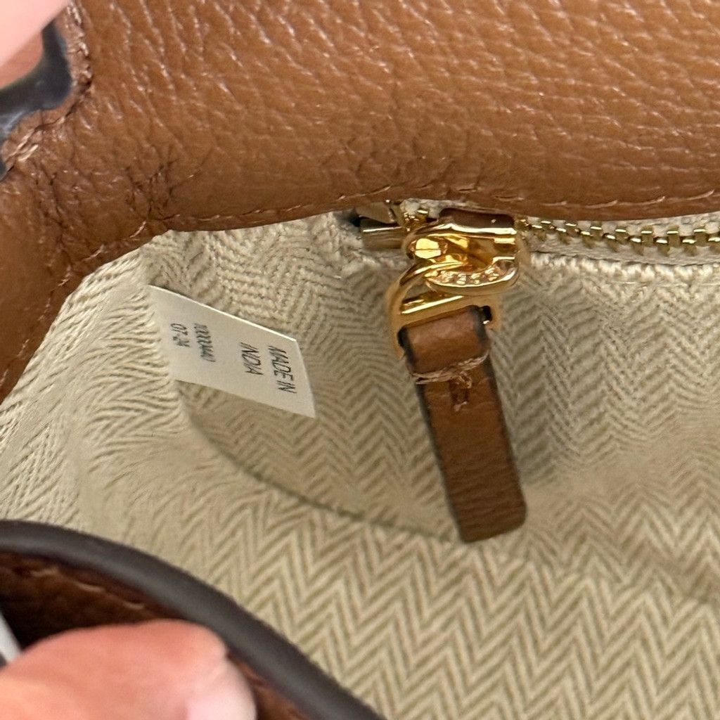 Tory Burch Tory Burch BRITTEN CONVERTIBLE CROSSBODY Leather Shoulder in Size ONE SIZE - 7 Thumbnail