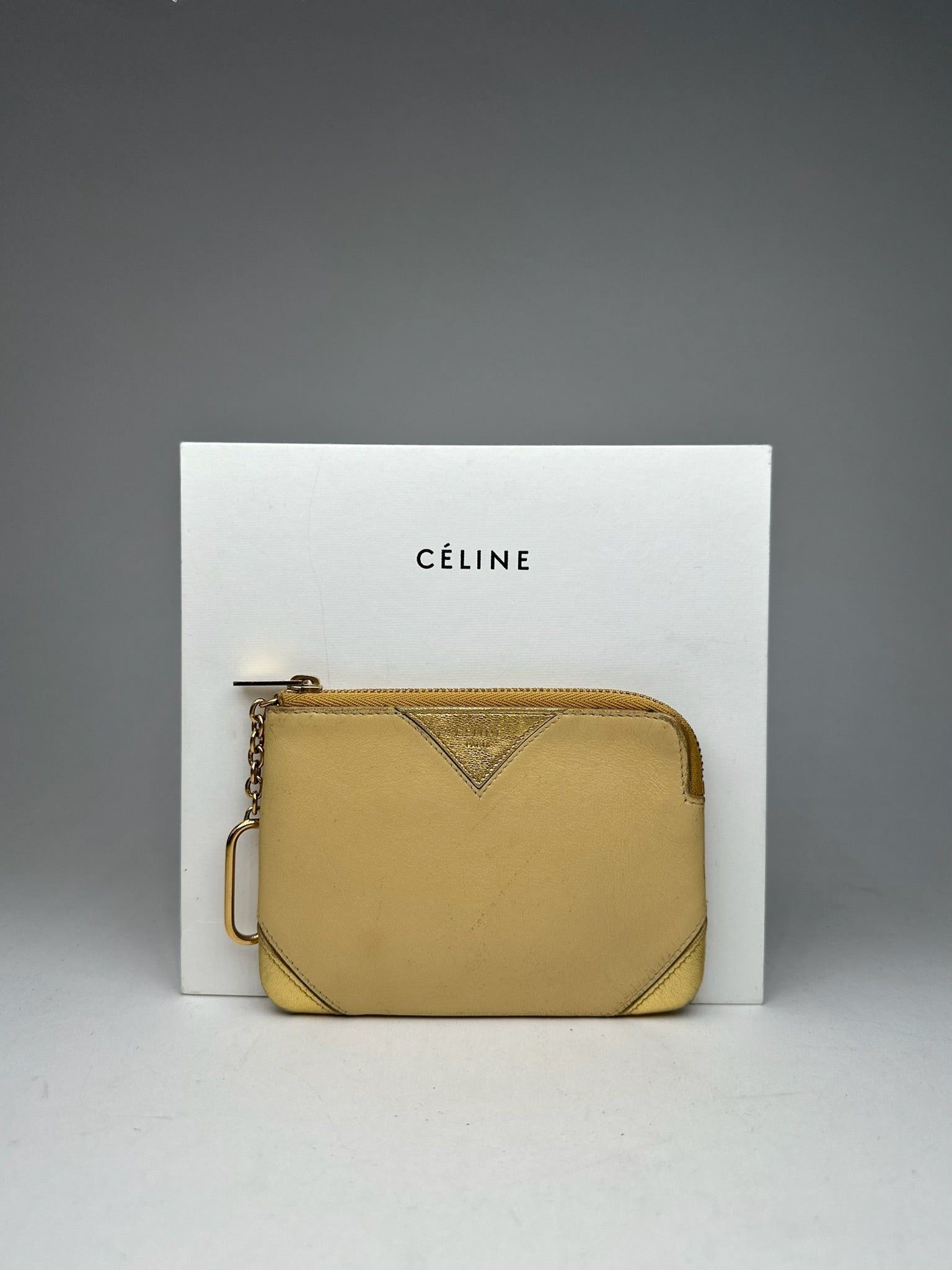 Celine Vintage Paris Leather Card holder Size ONE SIZE - 1 Thumbnail