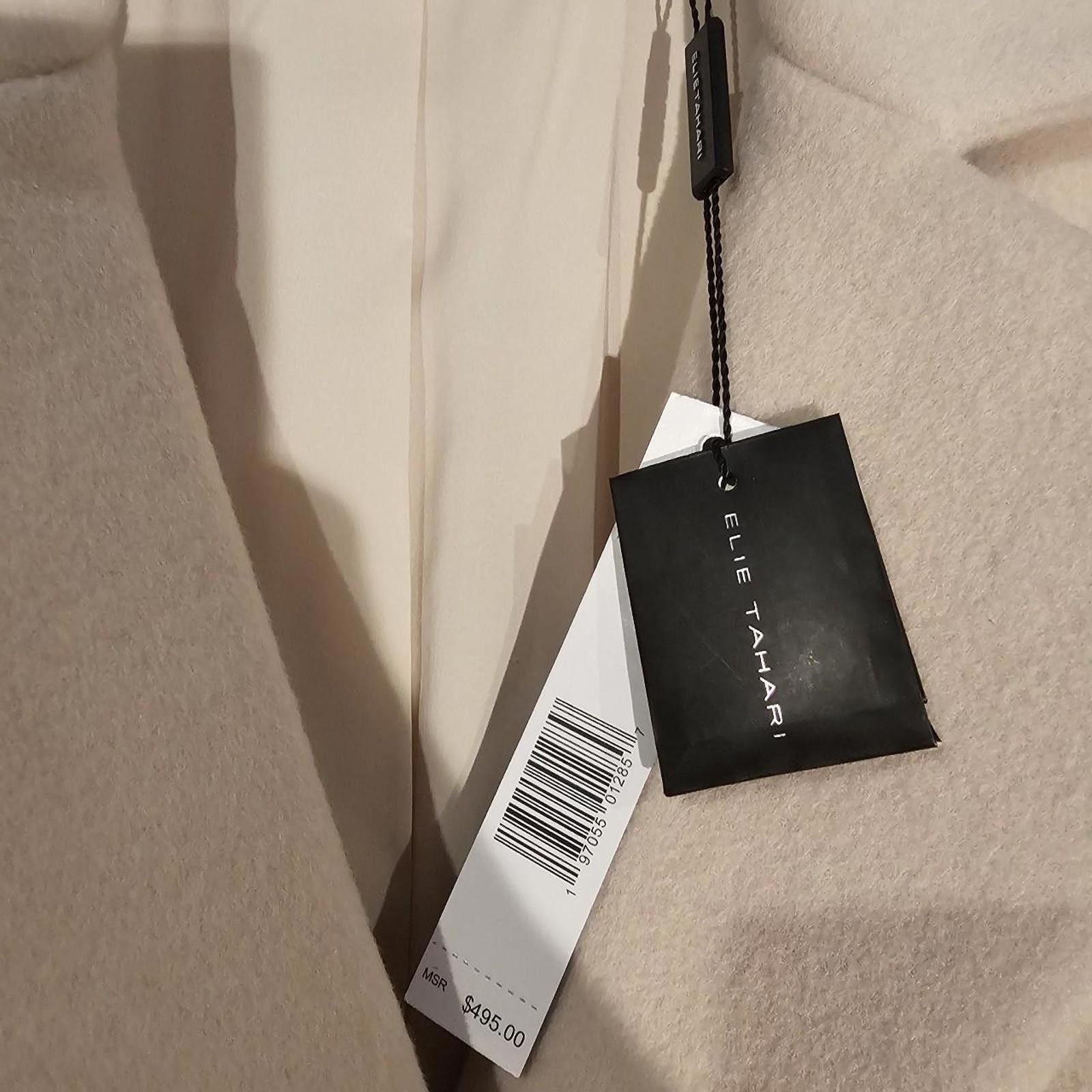 Elie Tahari Elie Tahari Women's Cream Coat With Grommets NWT Size S / US 4 / IT 40 - 2 Thumbnail