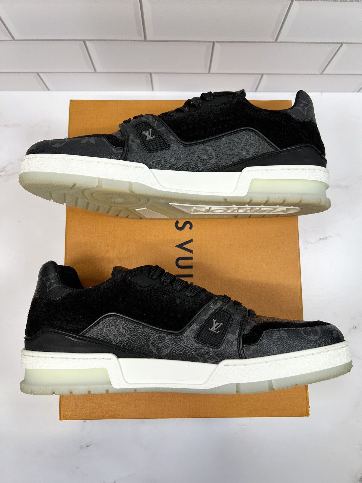 Louis Vuitton LV Louis Vuitton Leather Suede Trainer Trainers Men Sneakers Size US 8.5 / EU 41-42 - 5 Thumbnail
