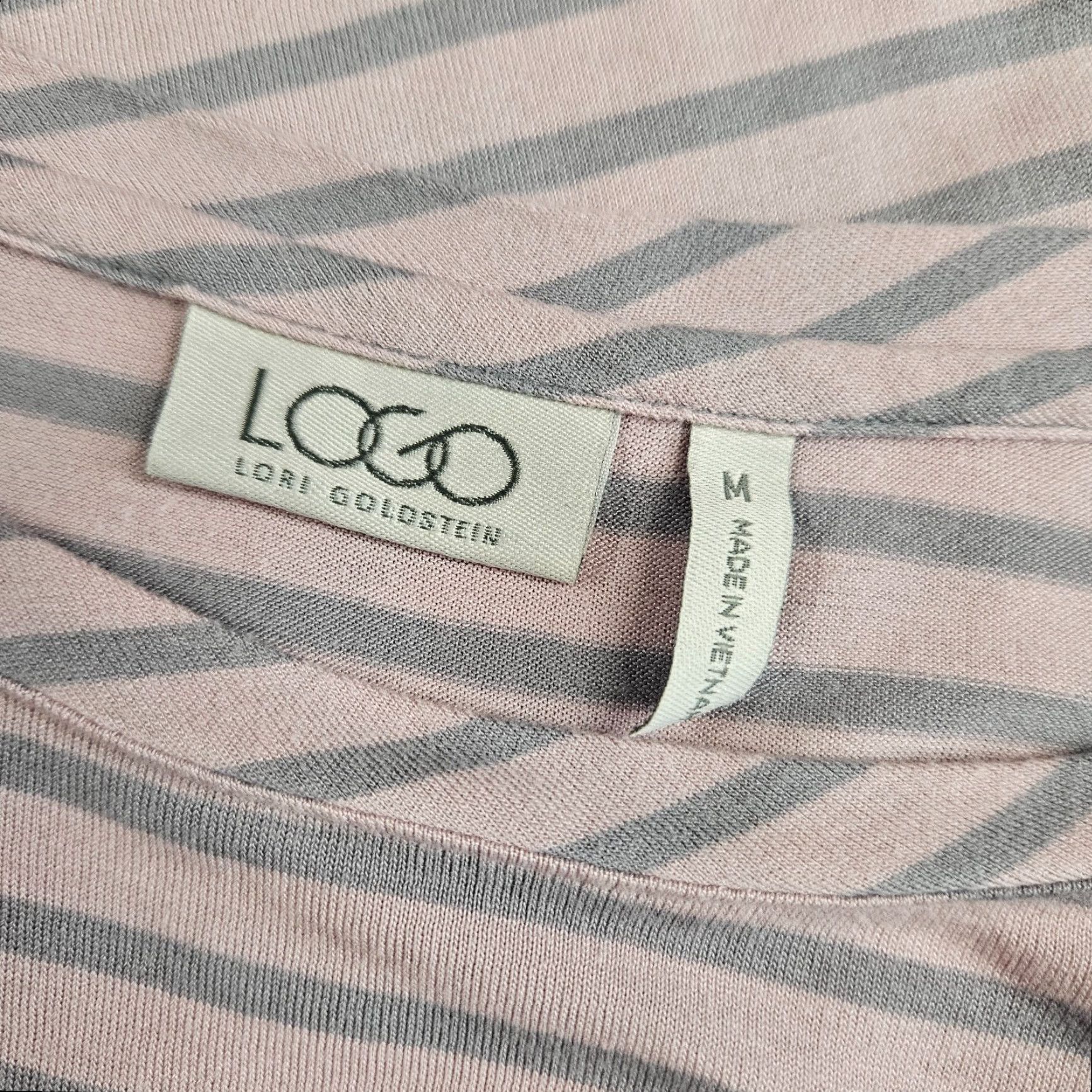 Vintage LOGO Lori Goldstein Womens Blouse Shirt Long Sleeve Pink Gray Stripe Rayon Medium Size M / US 6-8 / IT 42-44 - 6 Thumbnail