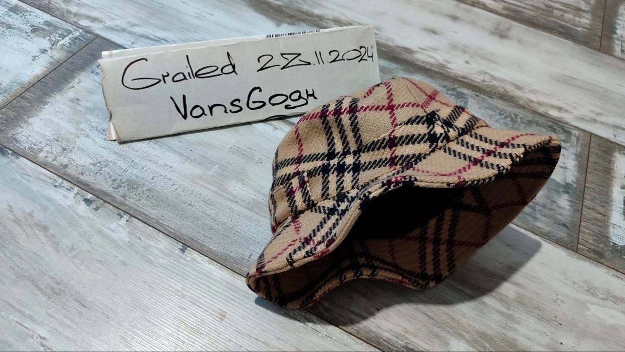 Burberry × Vintage Vintage Burberry wool bucket hat Size ONE SIZE - 9 Thumbnail
