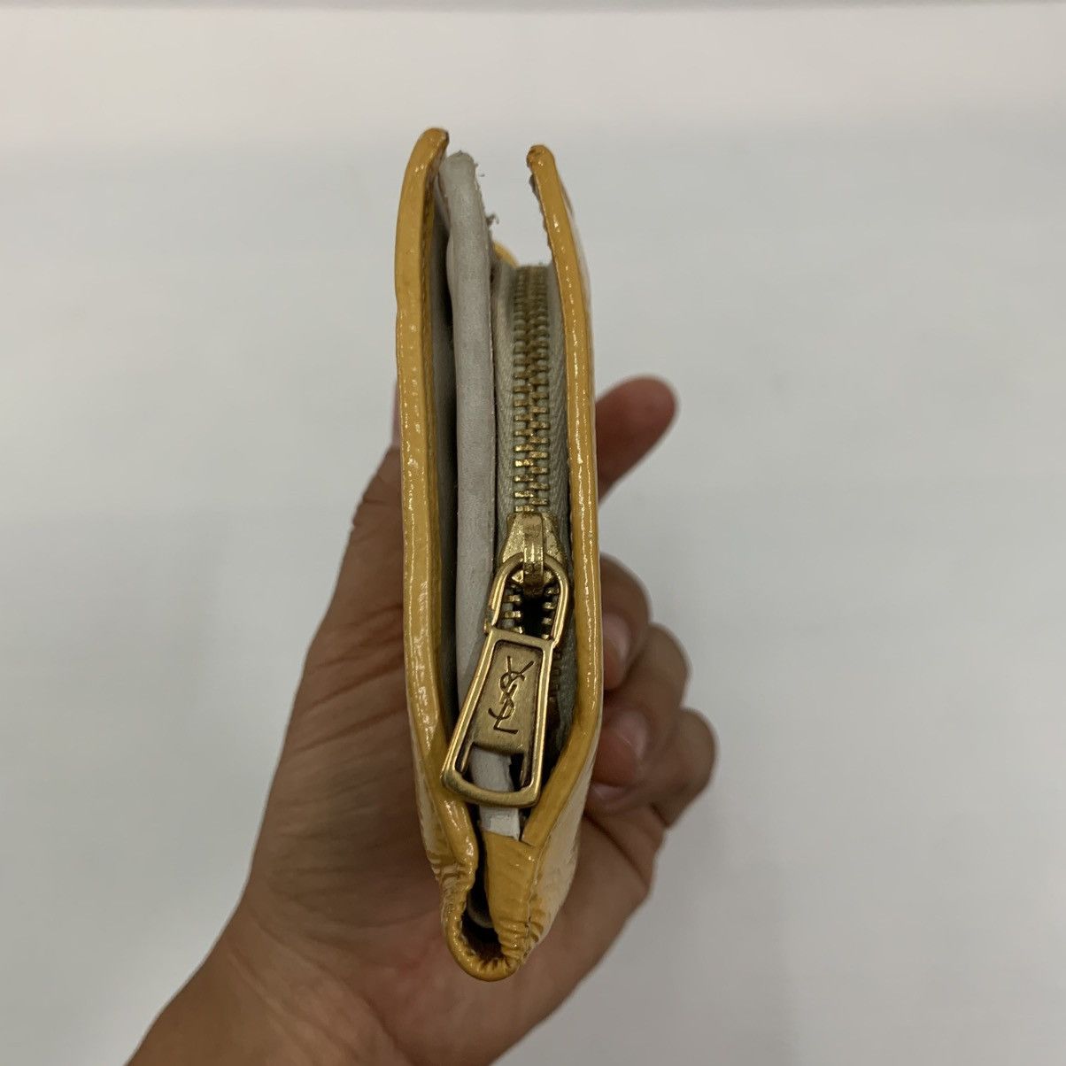 Yves Saint Laurent YvesSaintLaurent Wallet Size ONE SIZE - 6 Thumbnail