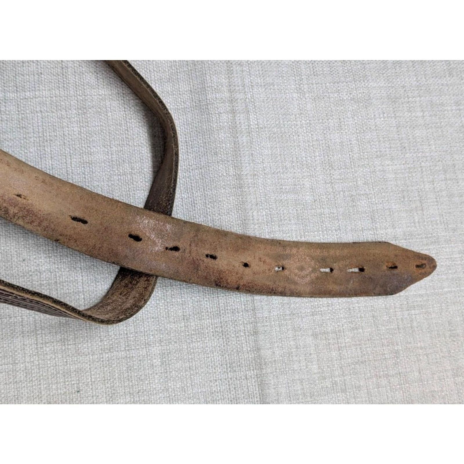 Vintage VINTAGE handcrafted USA made TOOLED belt 38 Brown leather Western belt Mens Regular 1-3/8" width Cowhide Patina Western Belt 1980s/90s Size 38 - 6 Thumbnail