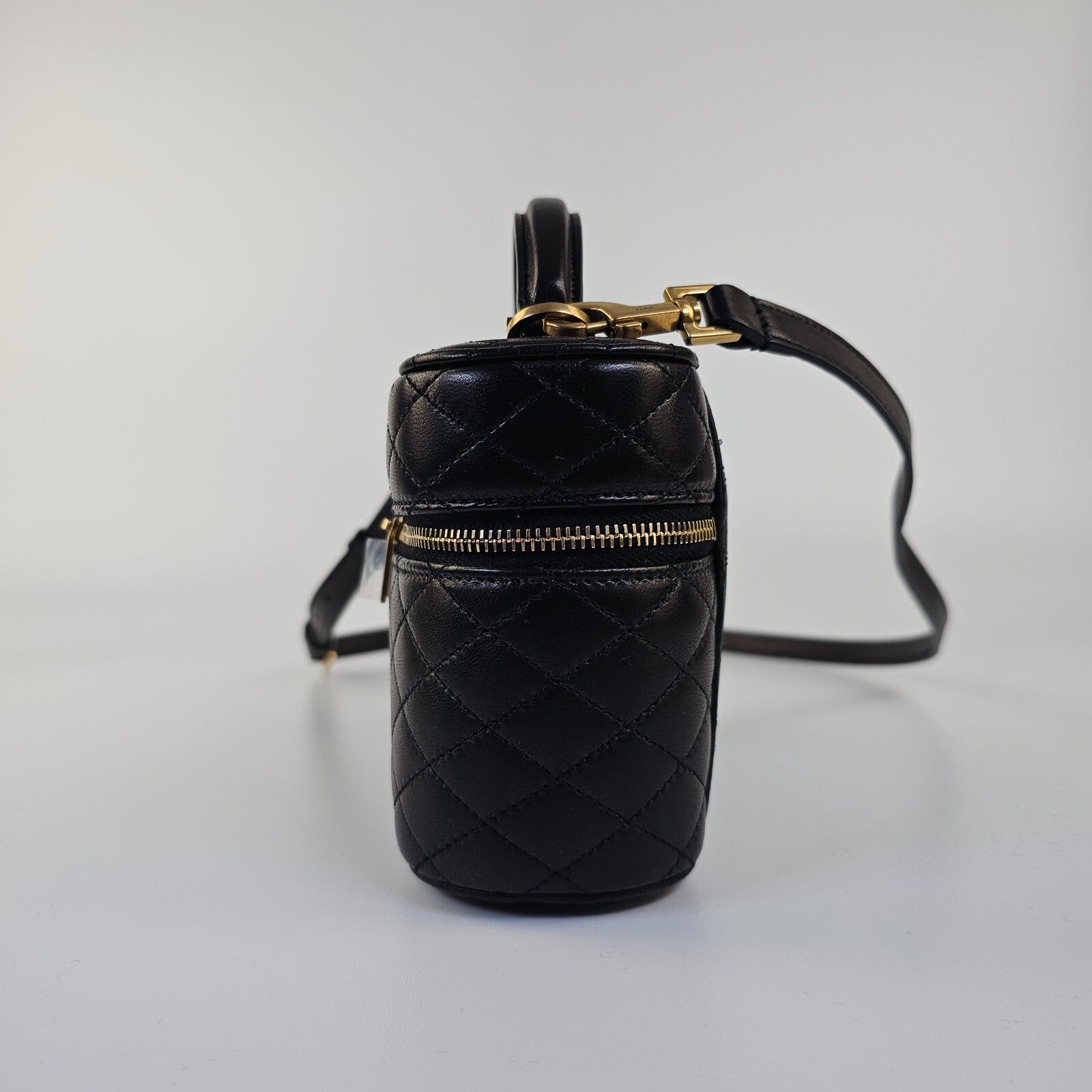Saint Laurent Paris Saint Laurent Gaby Black Leather Vanity Bag New And Authenti Size ONE SIZE - 6 Thumbnail