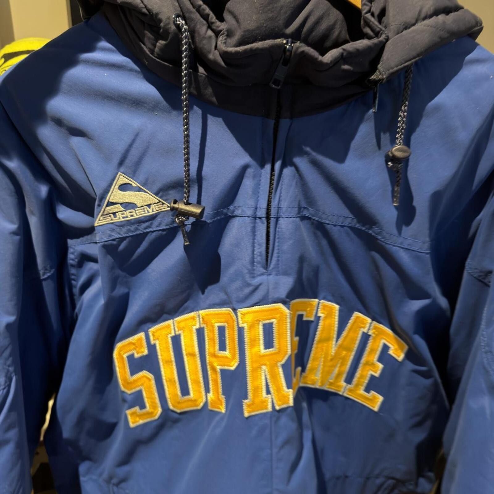 Supreme Supreme 17AW Blue Nylon Puffy Hockey Jacket Size US L / EU 52-54 / 3 - 5 Thumbnail