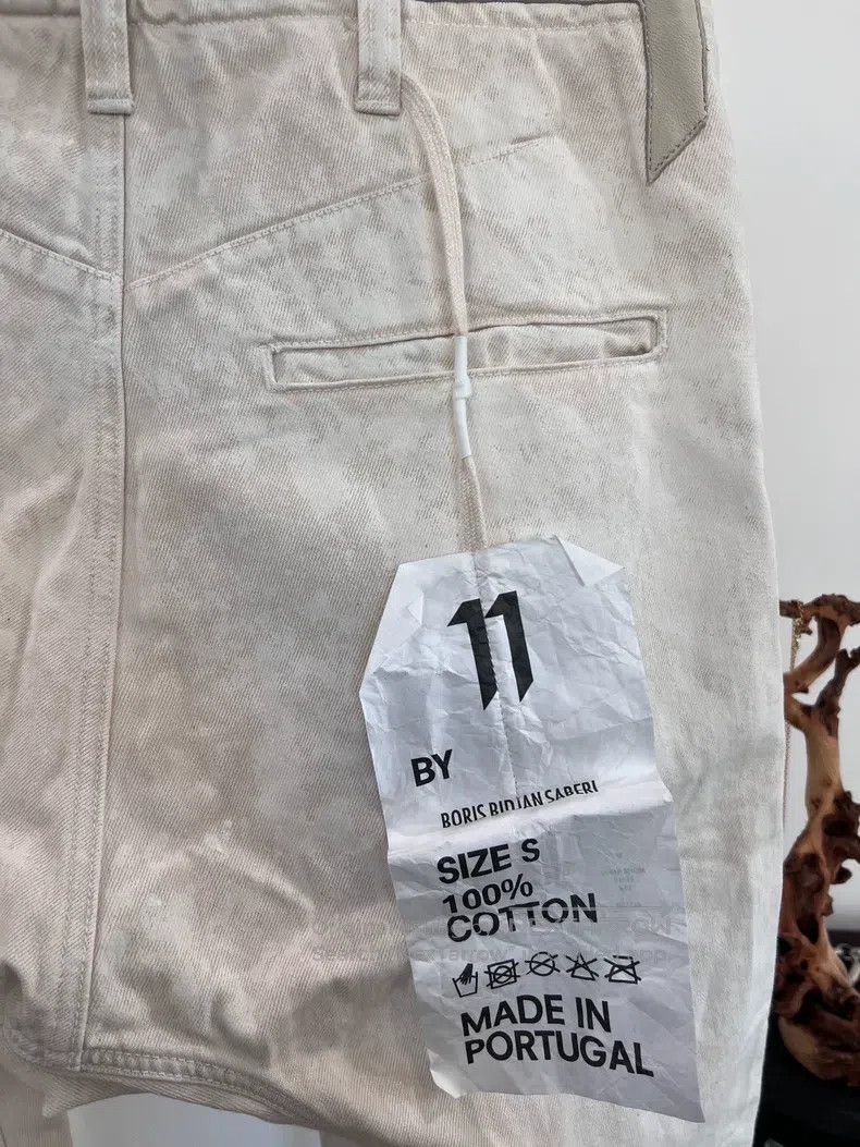 Boris Bidjan Saberi Boris Bidjan Saberi Size S Heavy industry paint hanging cro Size US 30 / EU 46 - 5 Thumbnail