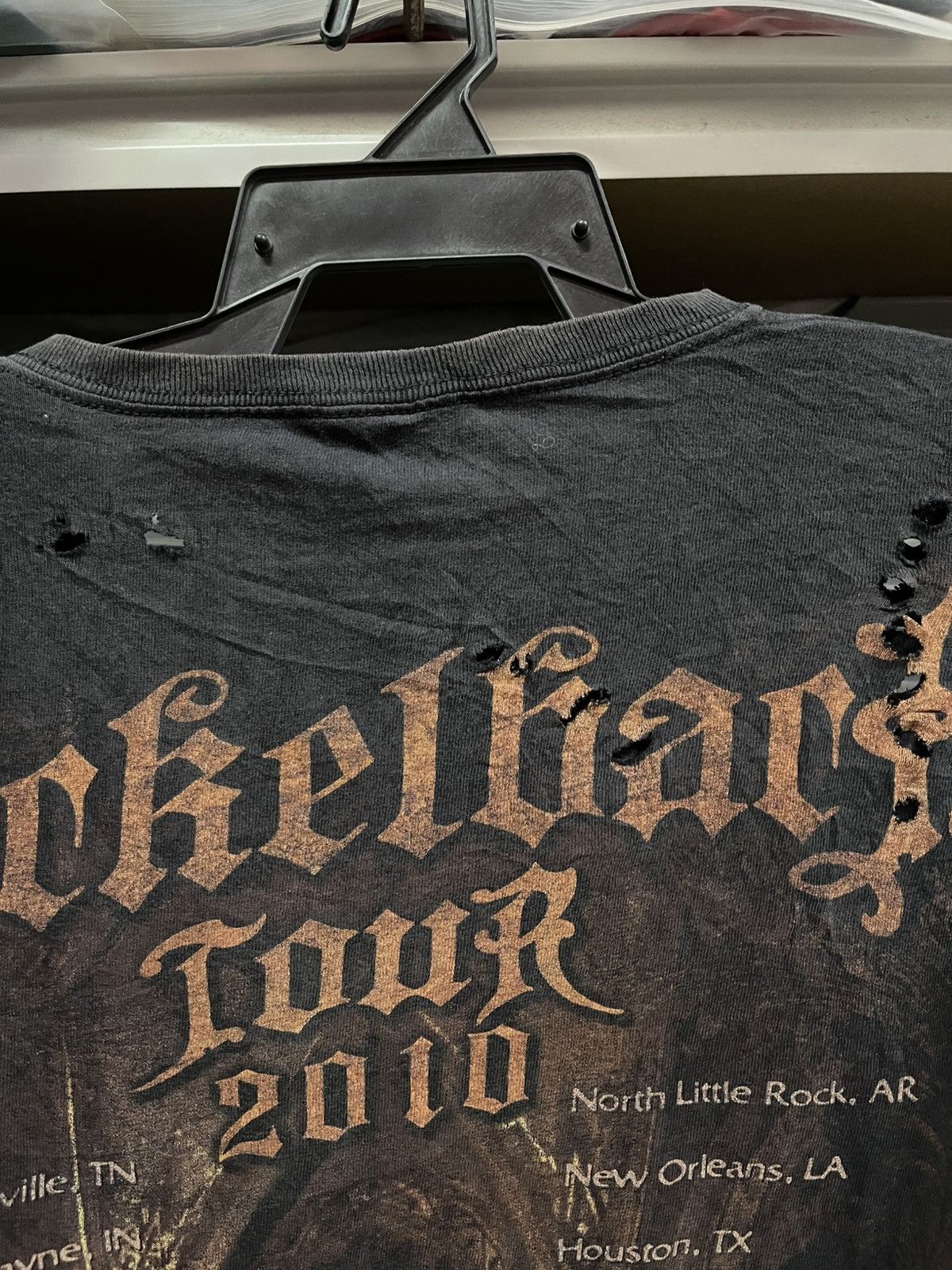 Band Tees Distressed Nickelback Dark Horse Tour🔥🔥🔥 Size US L / EU 52-54 / 3 - 11 Thumbnail