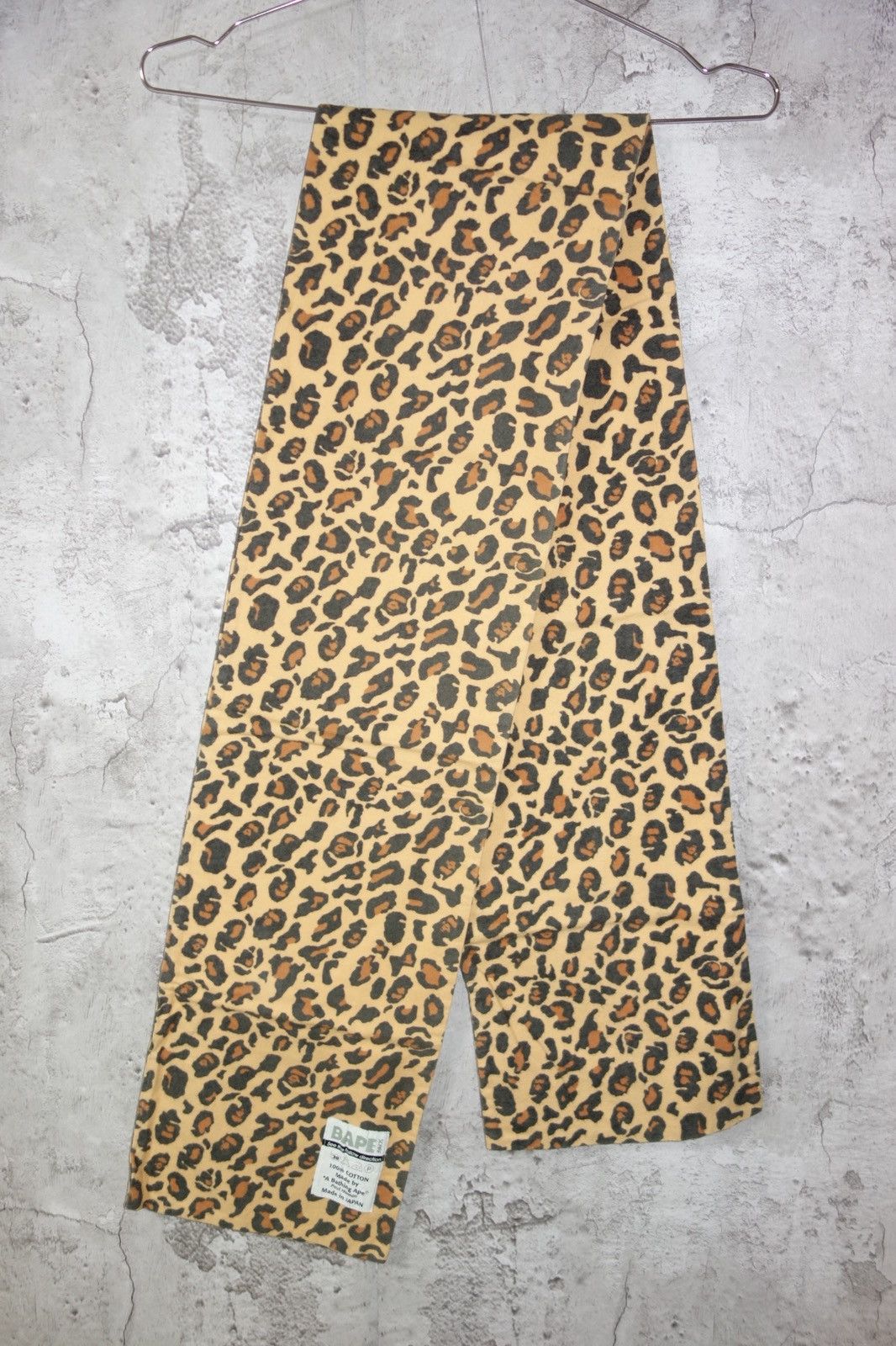 Bape Bape reopard camo muffler Size ONE SIZE - 1 Thumbnail