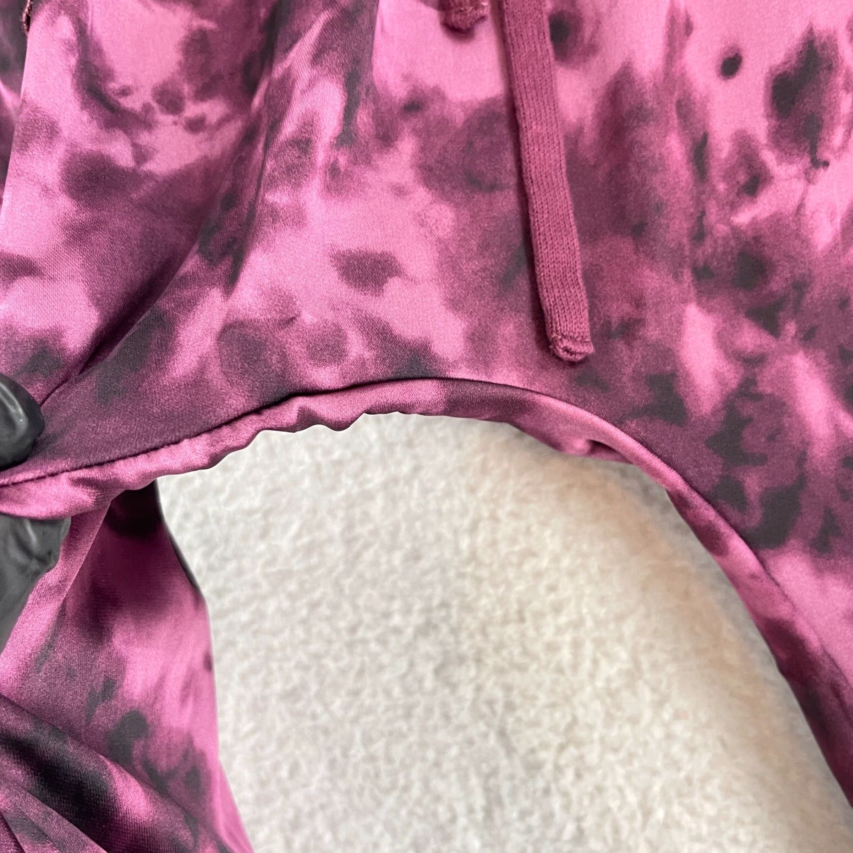 Vintage Out from Under Purple Satin Hansel Tie-Dye Jogger Pants Womens Small Pull On Size 28" / US 6 / IT 42 - 5 Thumbnail
