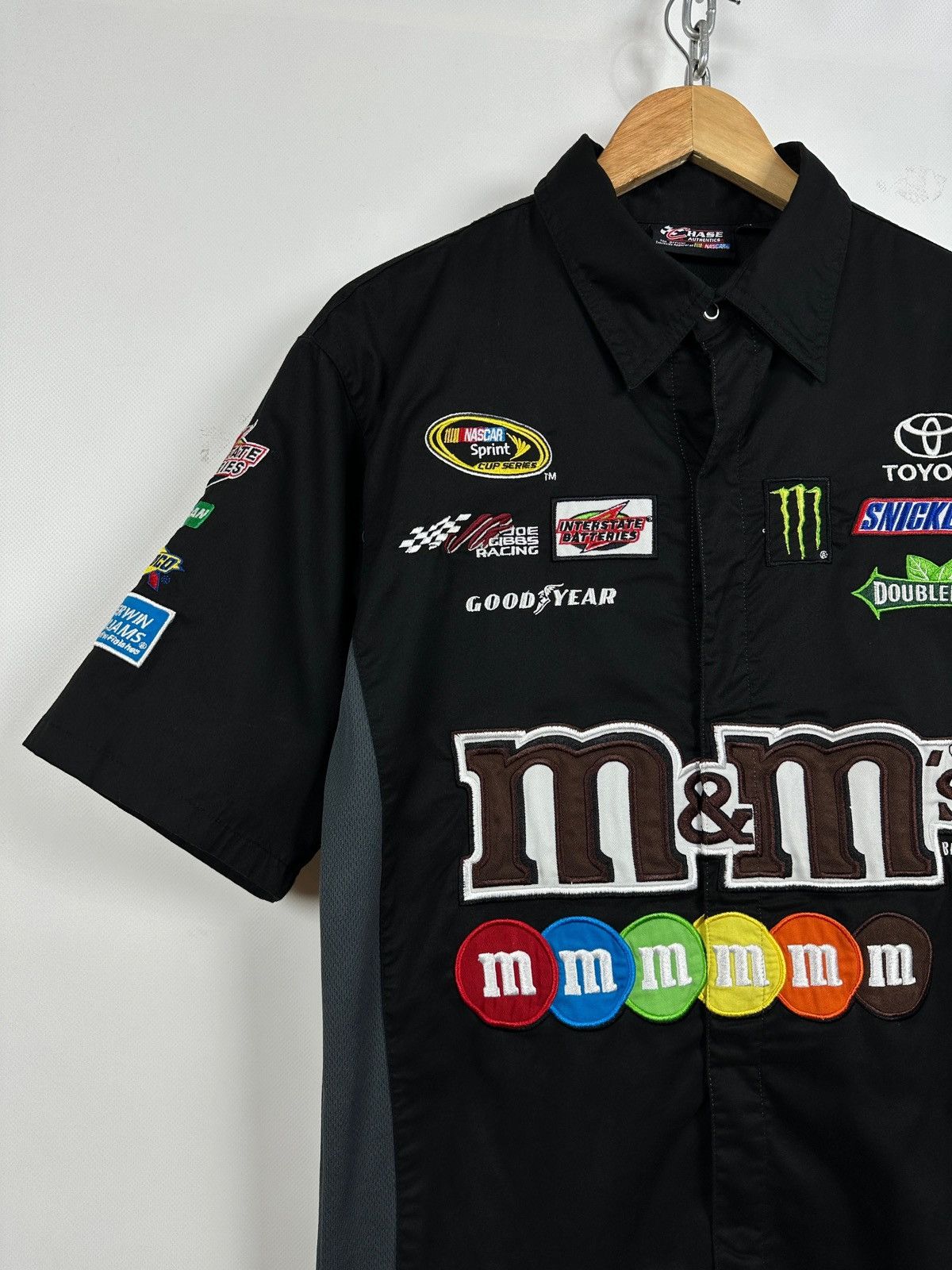 Formula 1 Vintage Kyle Busch NASCAR M&m's Racing Shorts Sleeve Shirt Size US M / EU 48-50 / 2 - 4 Thumbnail