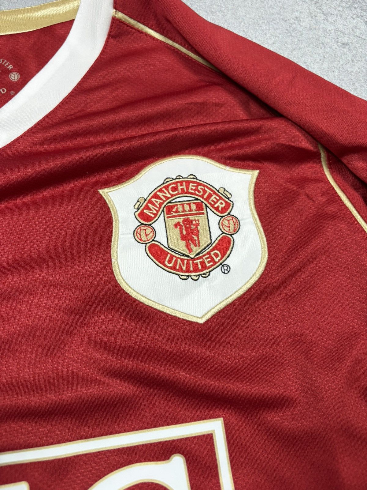 Nike Manchester United 2006/07 Long Sleeve Jersey Solskjær 20 AIG Size US L / EU 52-54 / 3 - 12 Thumbnail