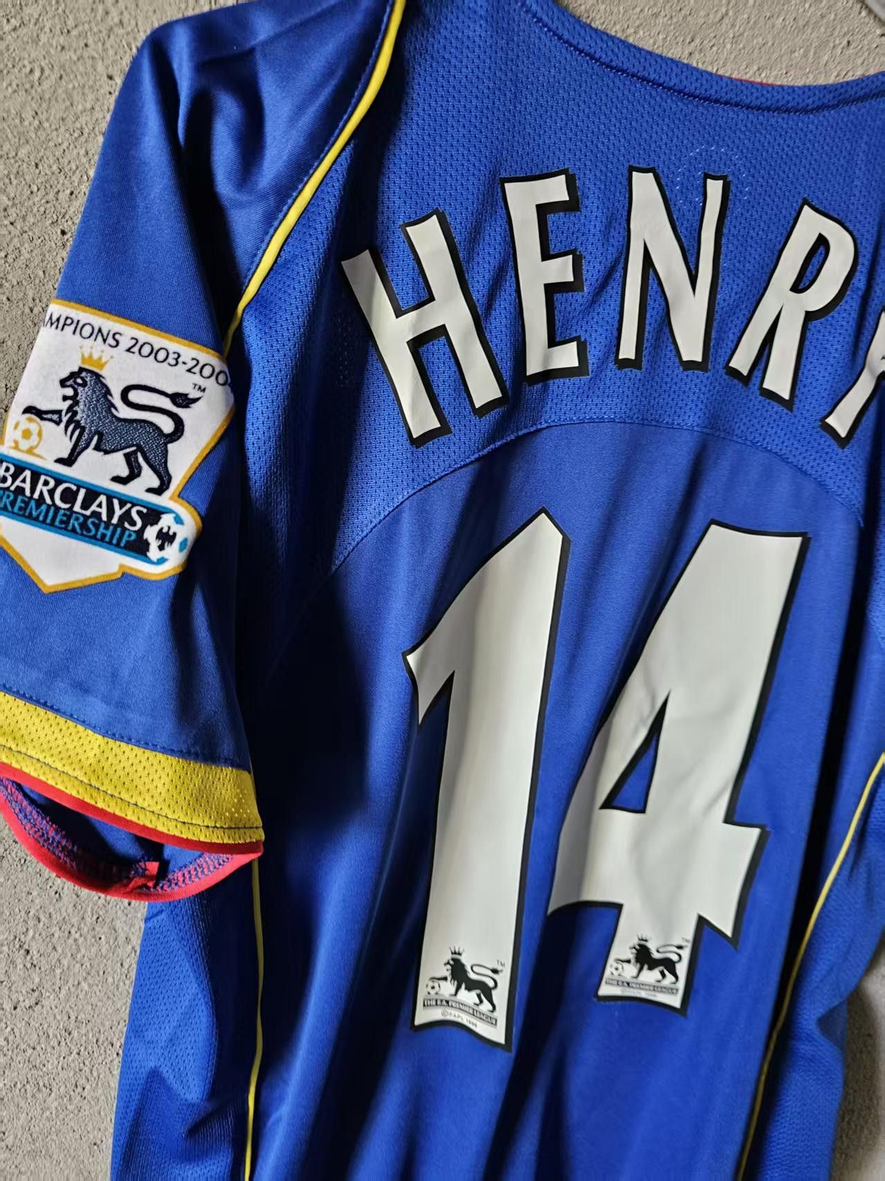 Other 2004 2005 Arsenal #14 Thierry Henry Jersey Blue Size US L / EU 52-54 / 3 - 4 Thumbnail