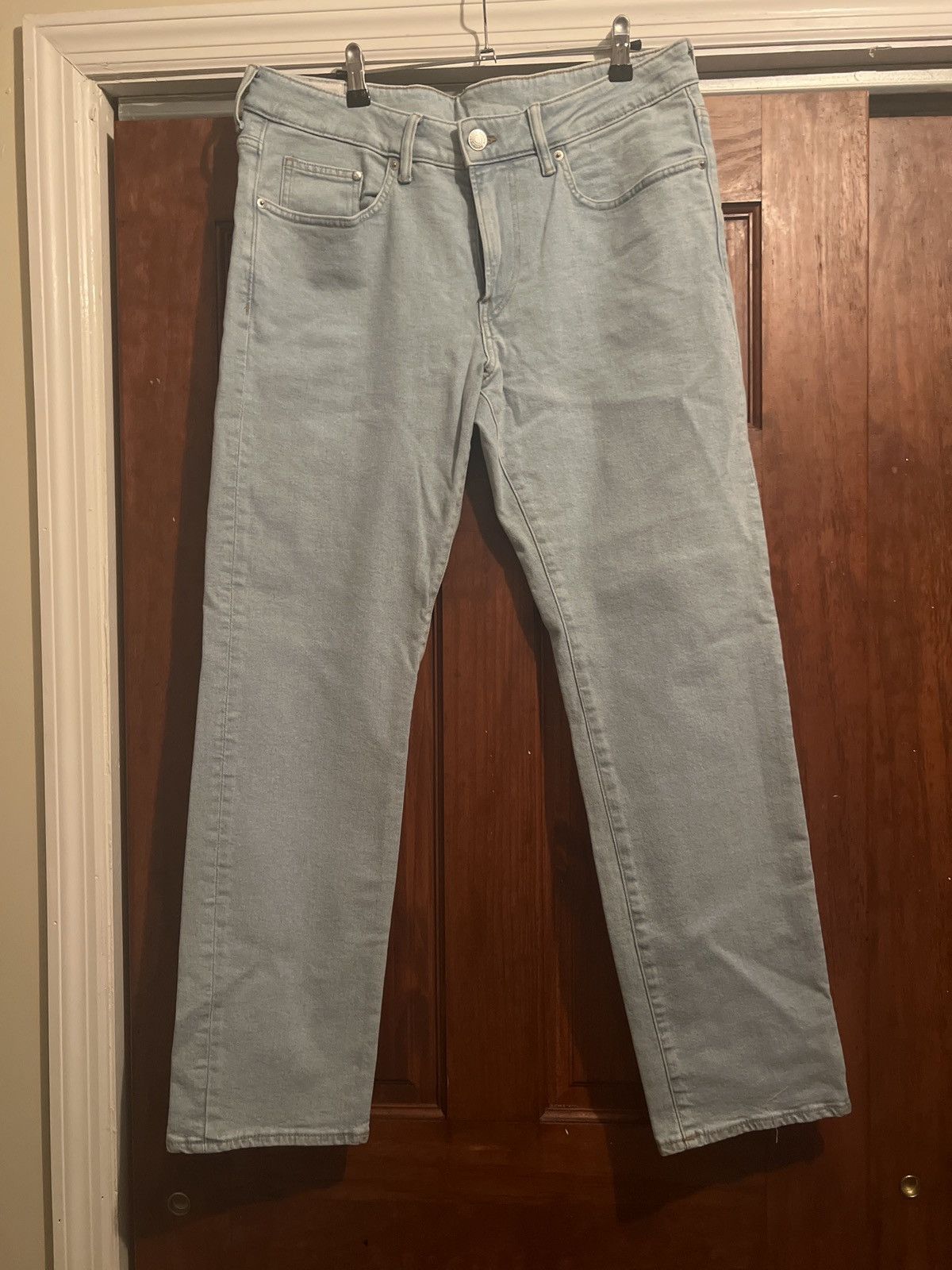 H&M H&M white wash straight leg jeans Size US 34 / EU 50 - 1 Thumbnail