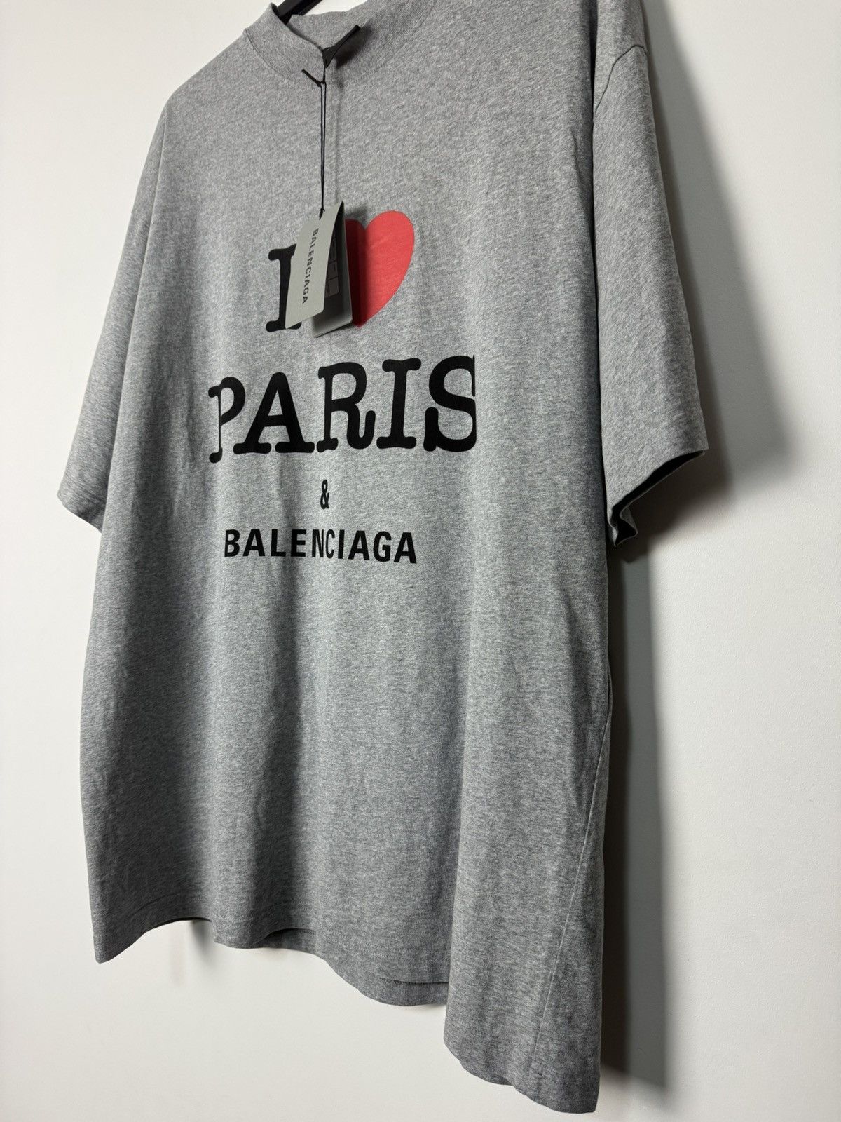 Balenciaga BNWT Balenciaga “I Love Paris” Oversized Tee Luxury Designer Size US M / EU 48-50 / 2 - 12 Thumbnail