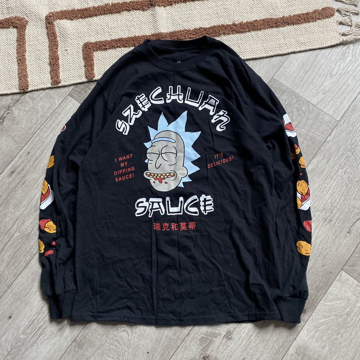 Cartoon Network RICK AND MORTY CARTOON 2018 JAPANESE SZECHUAN SAUCE LONG TEE Size US M / EU 48-50 / 2 - 1 Thumbnail
