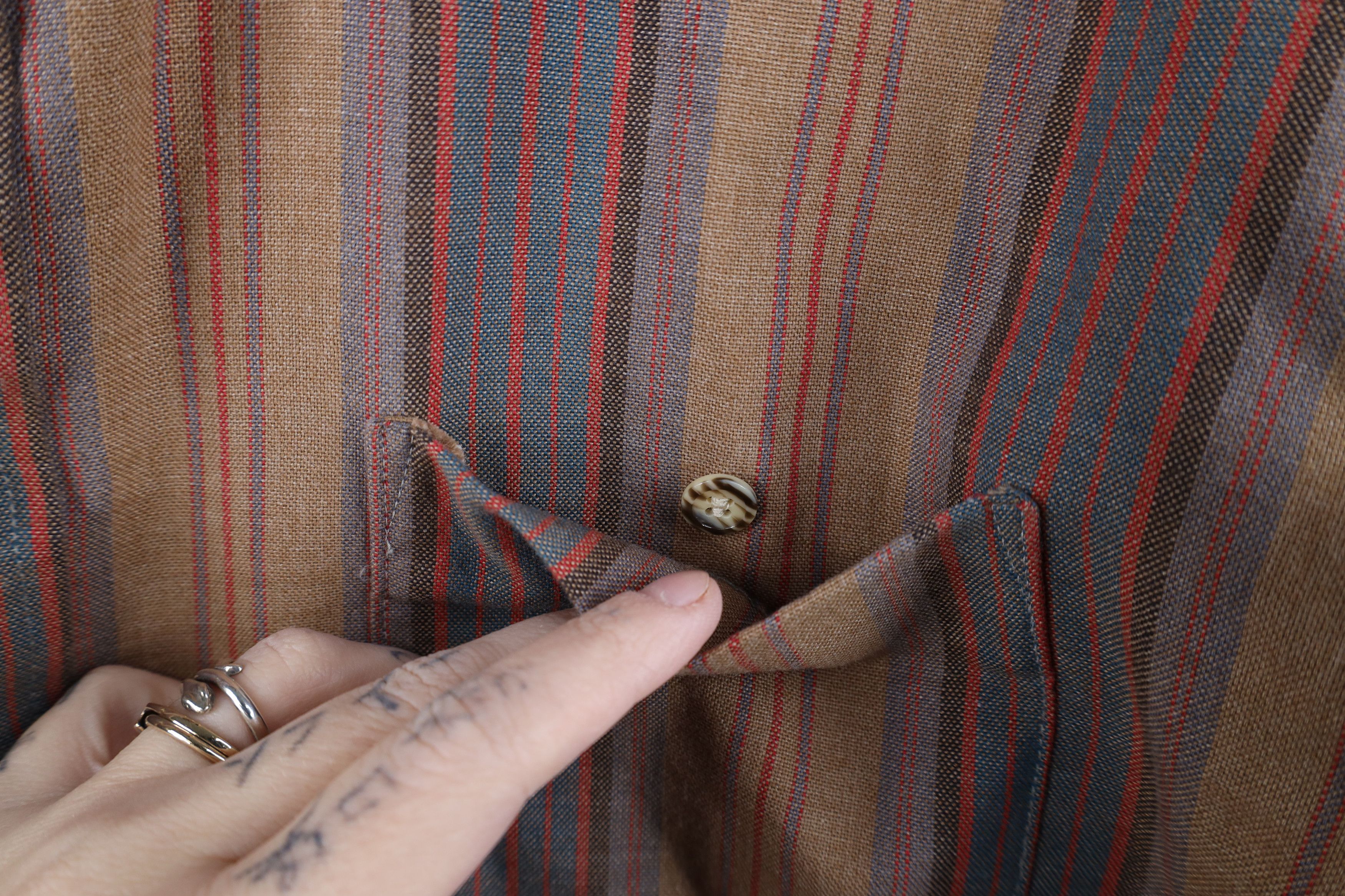 Vintage Vintage 90s Streetwear Striped Flannel Button Down Shirt Size US XL / EU 56 / 4 - 4 Thumbnail