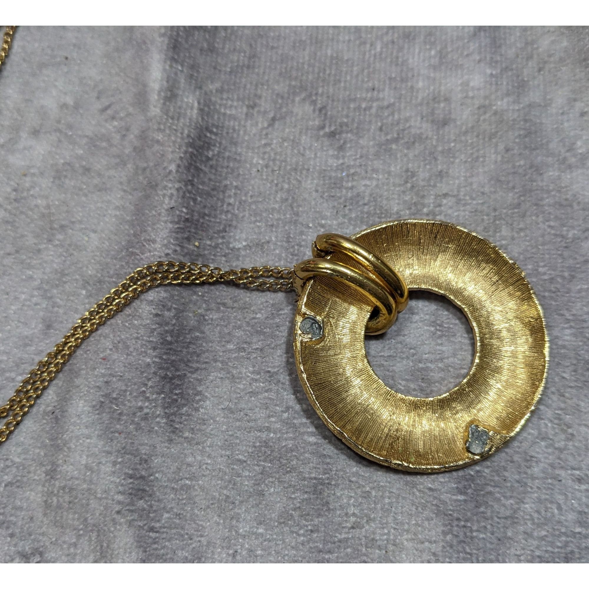 Other Geometric Cream And Gold Tone Open Disc Pendant Necklace Size ONE SIZE - 6 Thumbnail