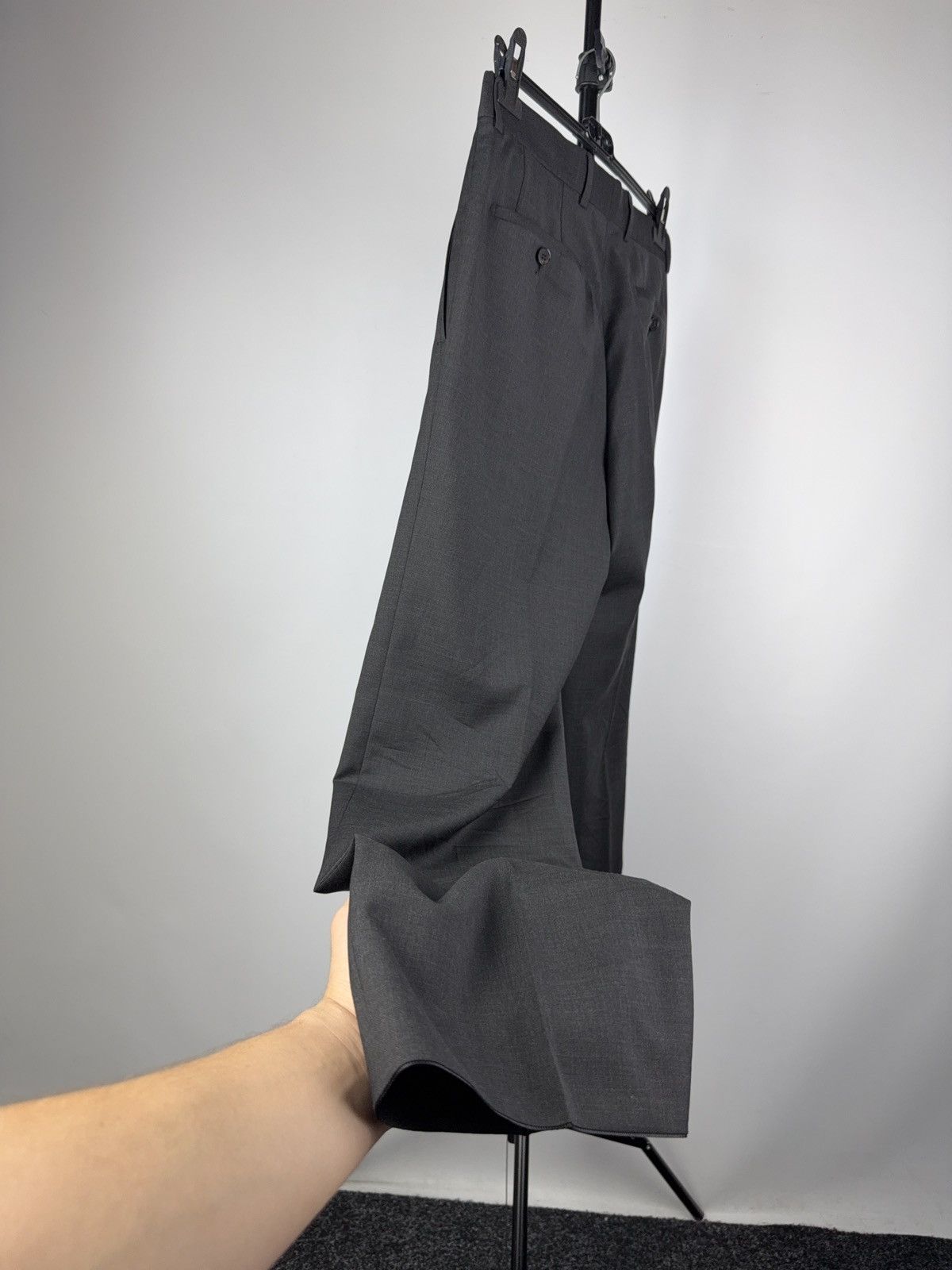 Hugo Boss Luxury Vintage 00s Hugo Boss Retro Avant Garde dress pants Size US 30 / EU 46 - 9 Thumbnail