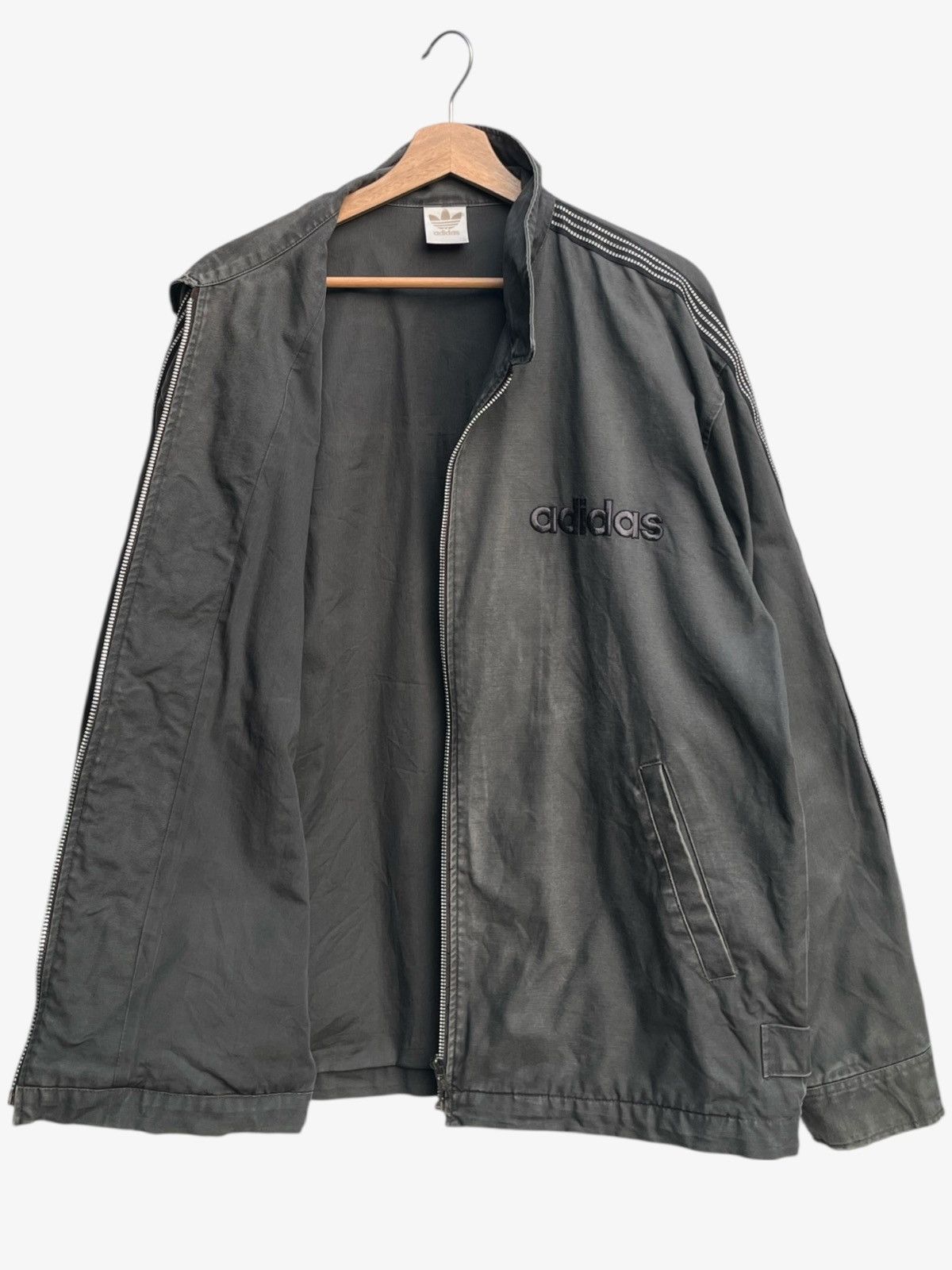 Adidas Vintage 90s Adidas Cotton Jacket by Descente Size US M / EU 48-50 / 2 - 3 Thumbnail