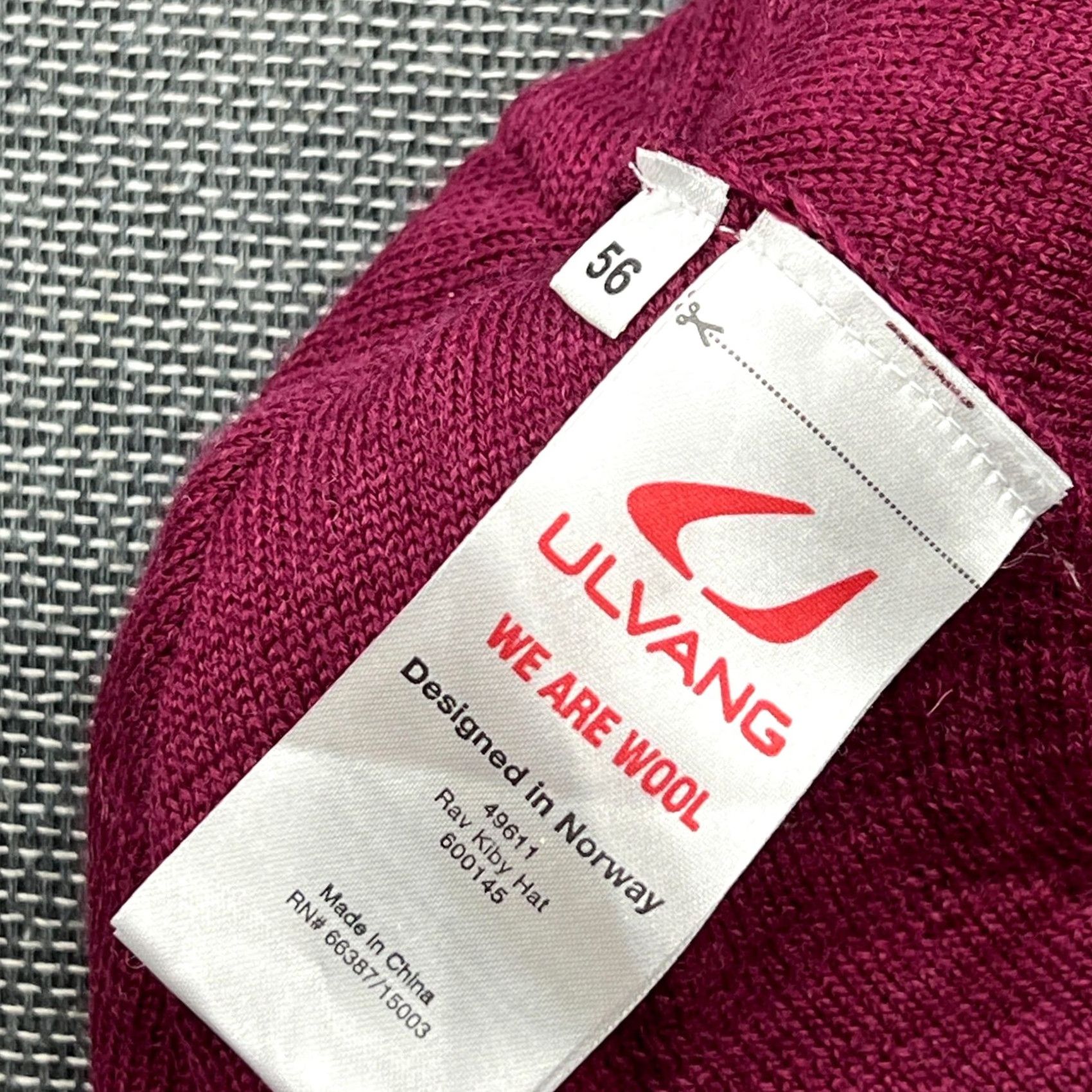 Vintage ULVANG Beanie Hat Size 56 Fair Isle Snowflake 100% Wool Red White Knitted Unisex Adults Wool Beanie Mens Womens Size ONE SIZE - 4 Thumbnail
