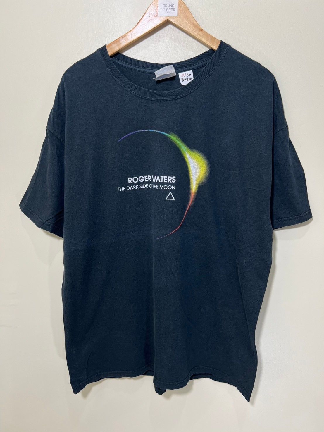 Band Tees × Vintage Vintage 00's Dark Side of the Moon Roger Waters shirt bnz01 Size US XL / EU 56 / 4 - 5 Thumbnail