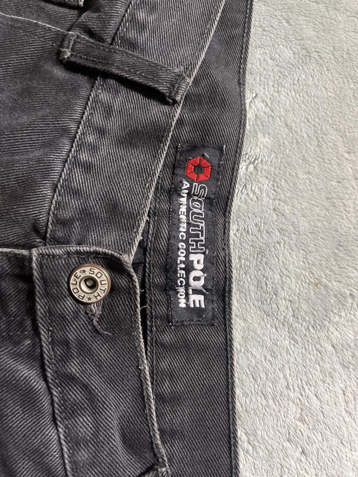 Vintage Y2k black South Pole Jorts baggy vintage | Grailed