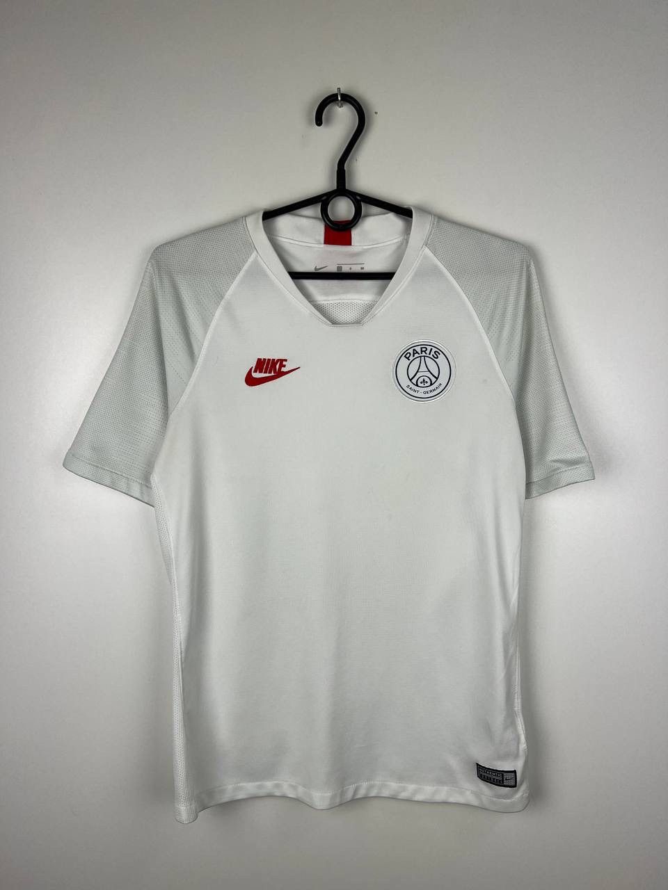 Vintage PSG Nike jersey t-shirts size S Size US S / EU 44-46 / 1 - 1 Thumbnail