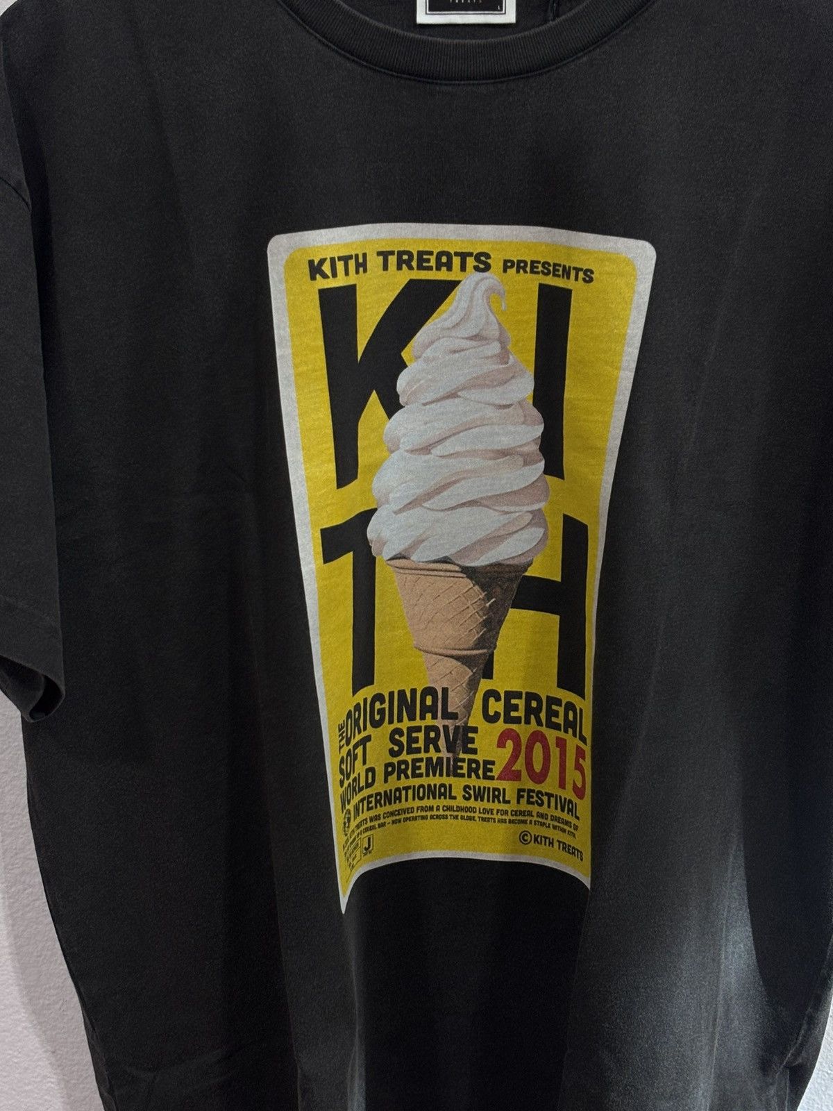 Kith Kith Treats Film Festival Vintage Tee Size US L / EU 52-54 / 3 - 2 Thumbnail