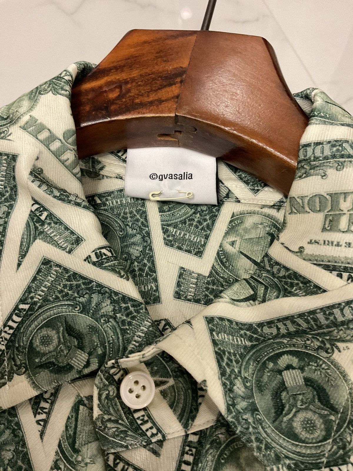 Vetements Vetements million dollars shirt Size US S / EU 44-46 / 1 - 8 Thumbnail
