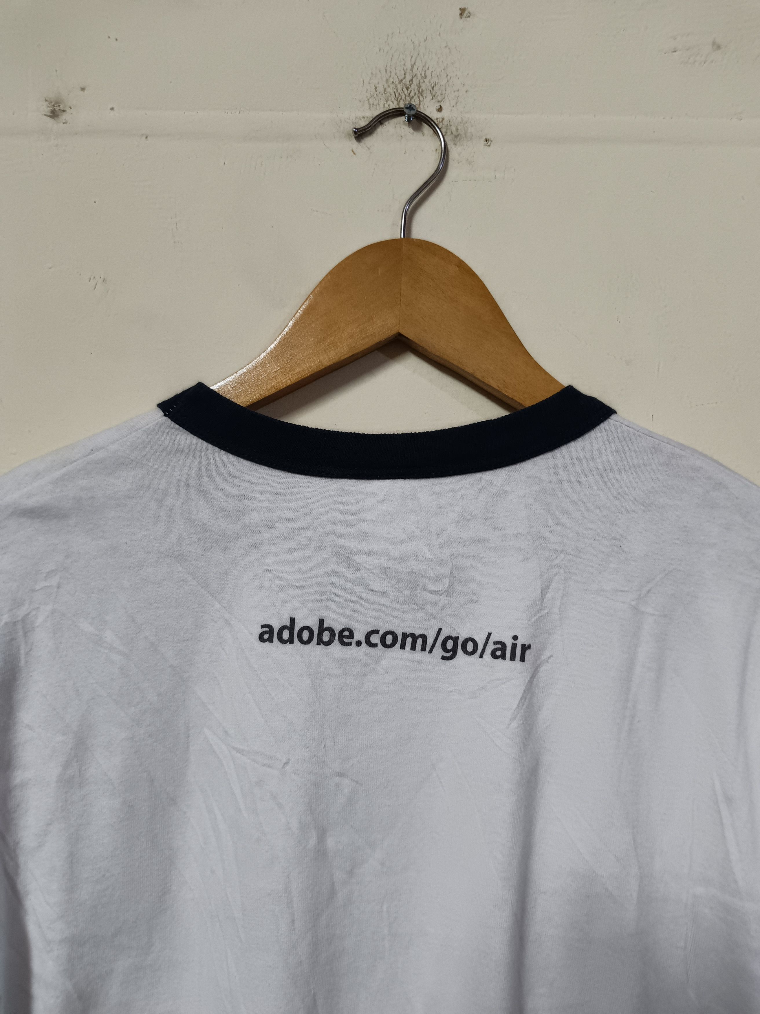 Vintage Adobe graphic ringer tee Size US S / EU 44-46 / 1 - 5 Thumbnail