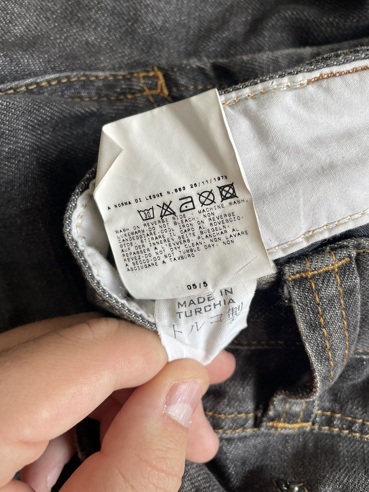 Dolce & Gabbana Vintage Jeans Pants Dolce Gabbana D&G Distressed Fabric 00’s Size US 34 / EU 50 - 14 Thumbnail