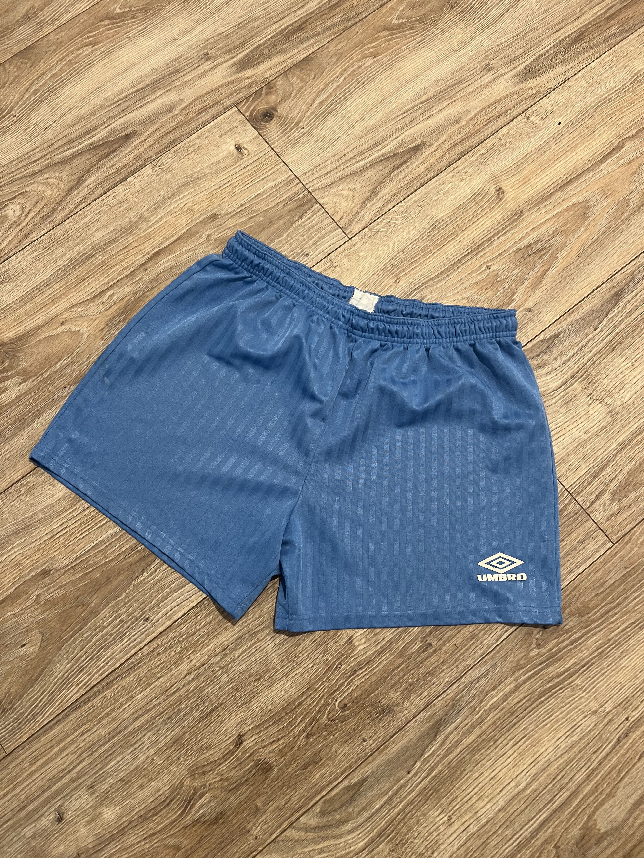 Umbro Vintage Shorts Umbro Soccer Jersey Blue Size US 33 - 1 Thumbnail