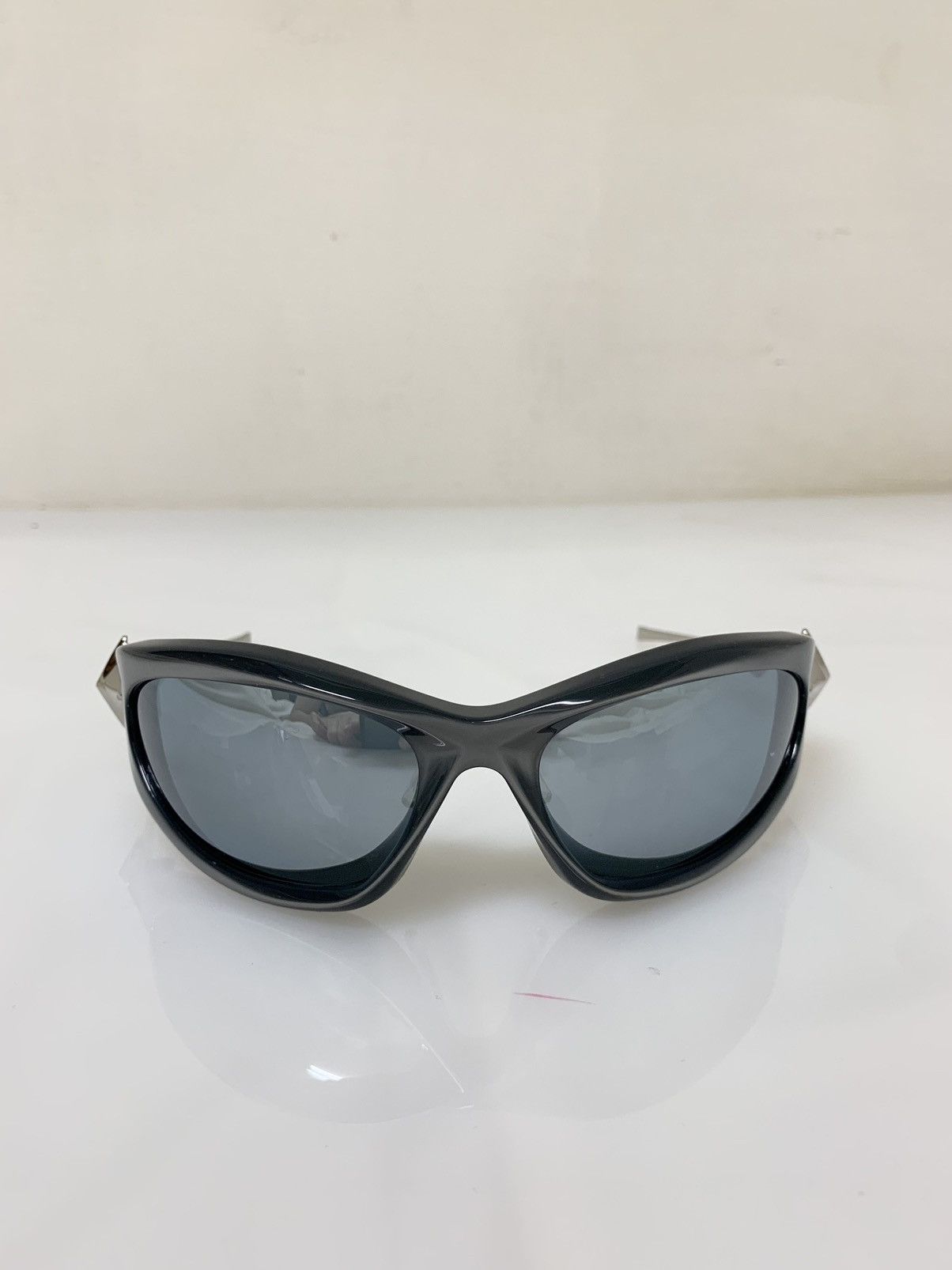 Gentle Monster GENTLE MONSTER 2023 BOLD collection Size ONE SIZE - 2 Thumbnail