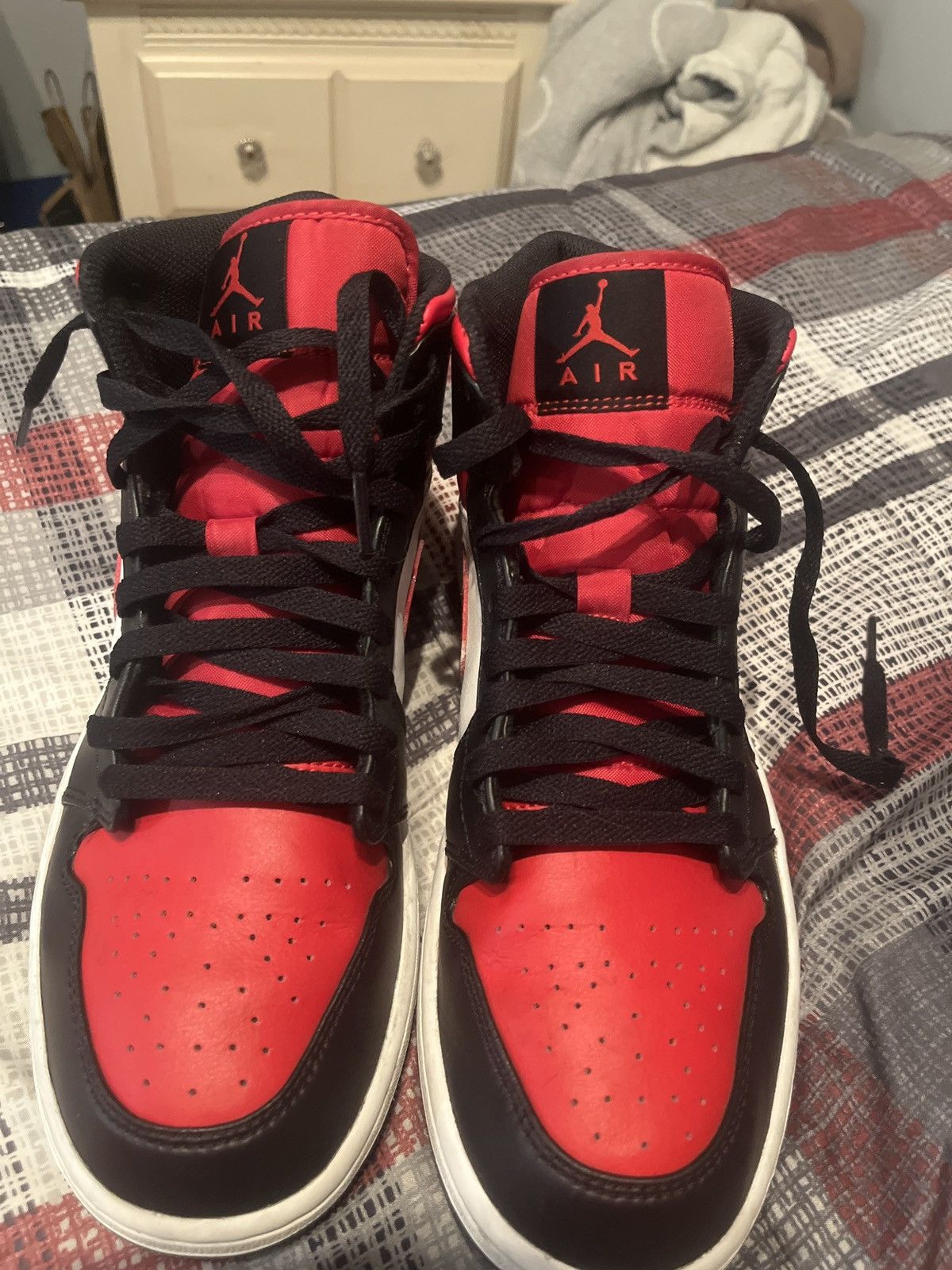 Nike Jordan 1 black gym red Size US 9.5 / EU 42-43 - 3 Thumbnail