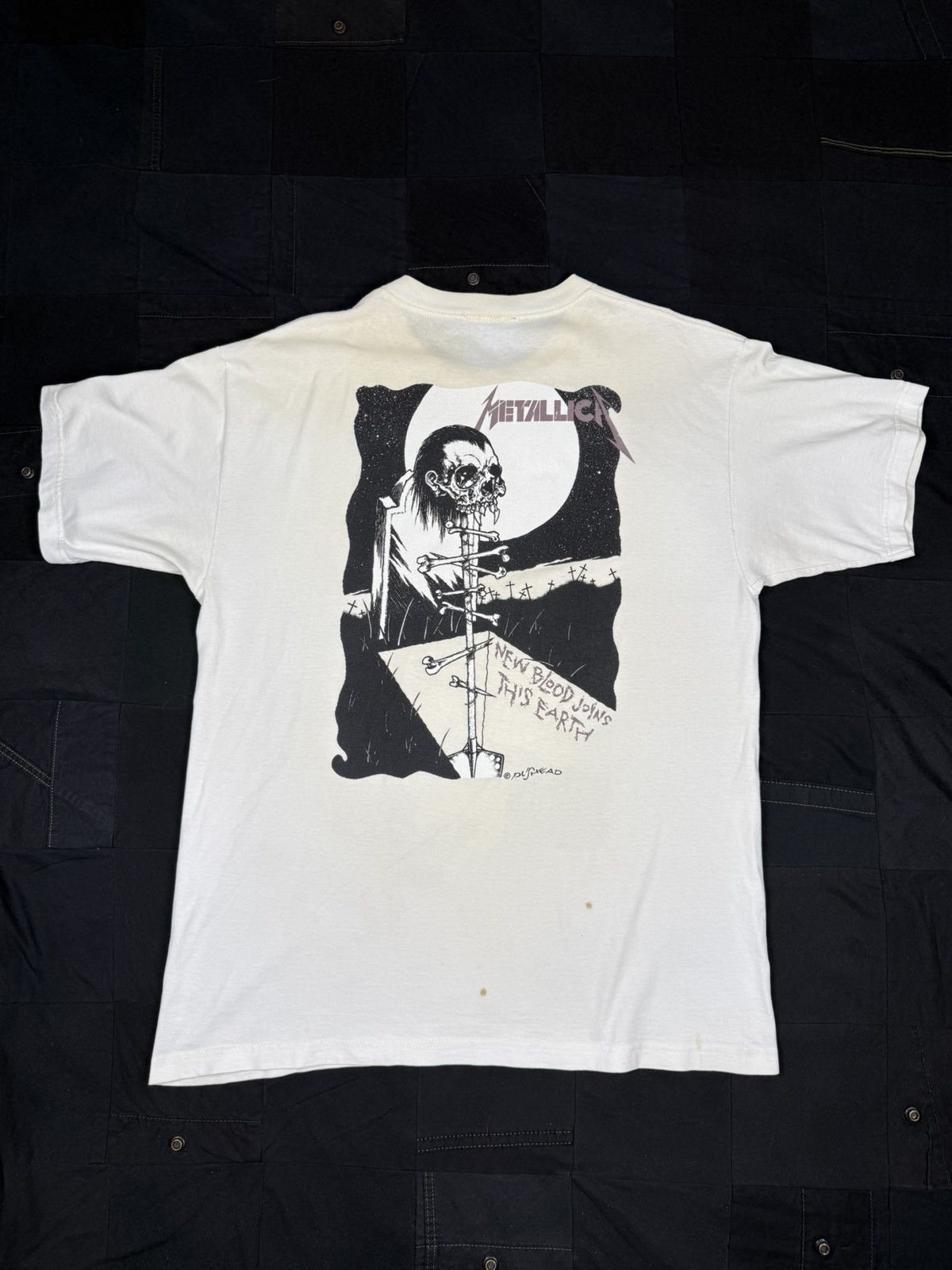 Band Tees × Vintage Metallica “My Body Lie, But Still I Roam” Tee Size US XL / EU 56 / 4 - 3 Thumbnail